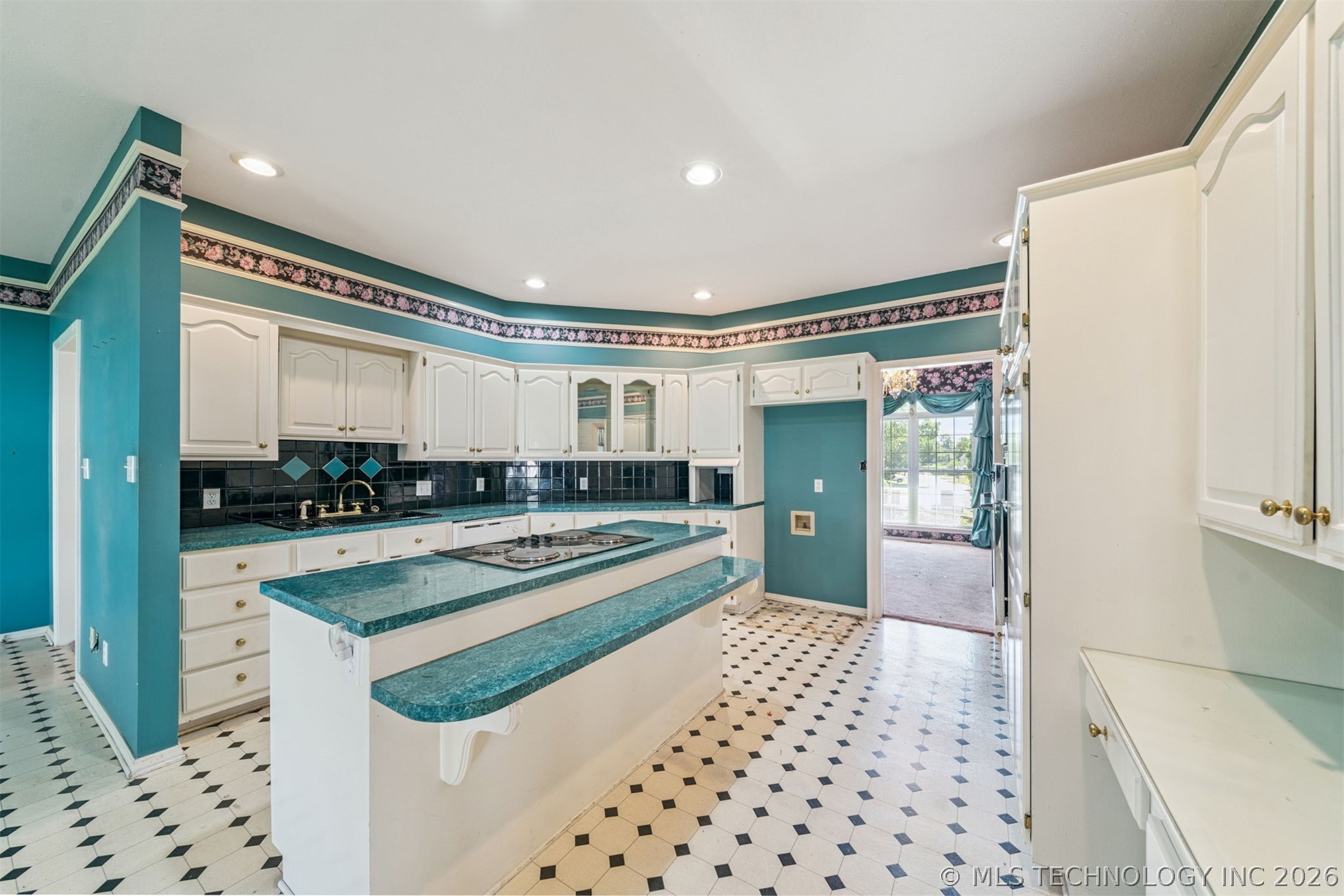 1307 N Douglas Drive Claremore OK 74017