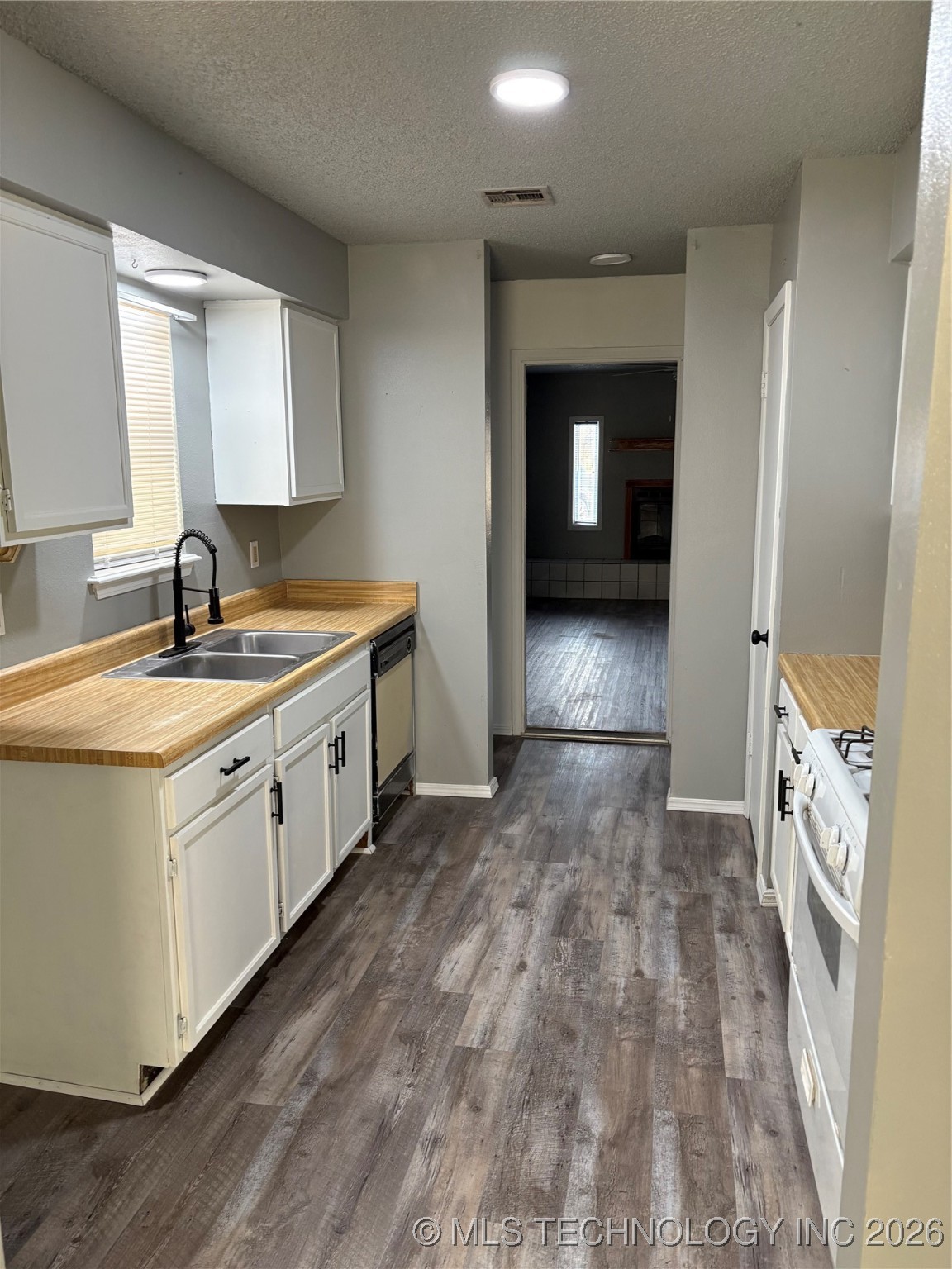 1001 E Pecan Street Cushing OK 74023
