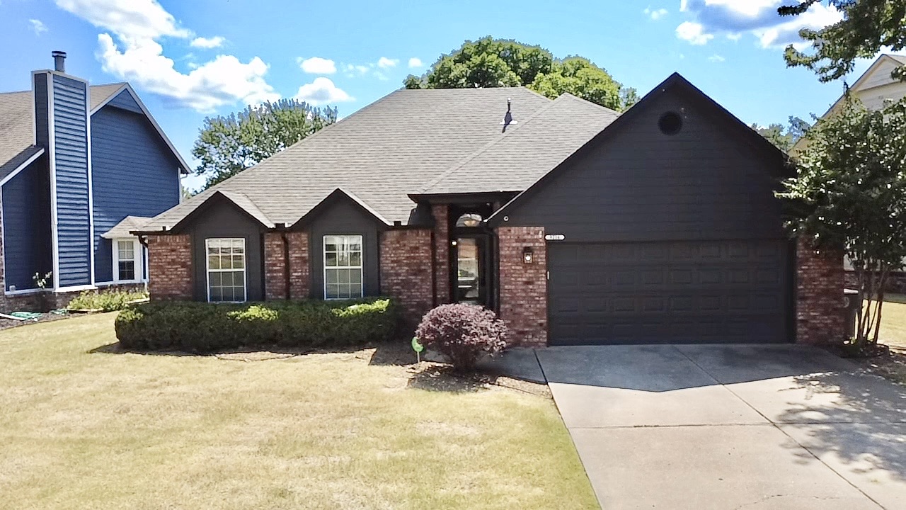 9216 E 97th Place Tulsa OK 74133