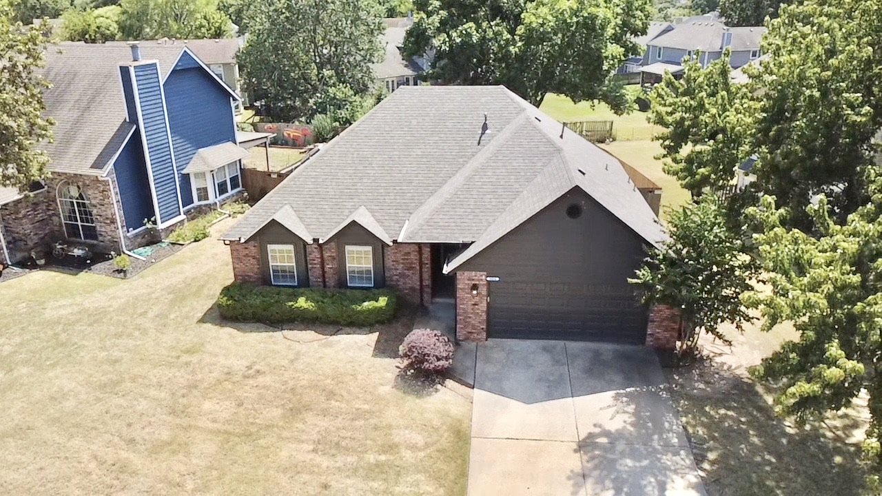 9216 E 97th Place Tulsa OK 74133