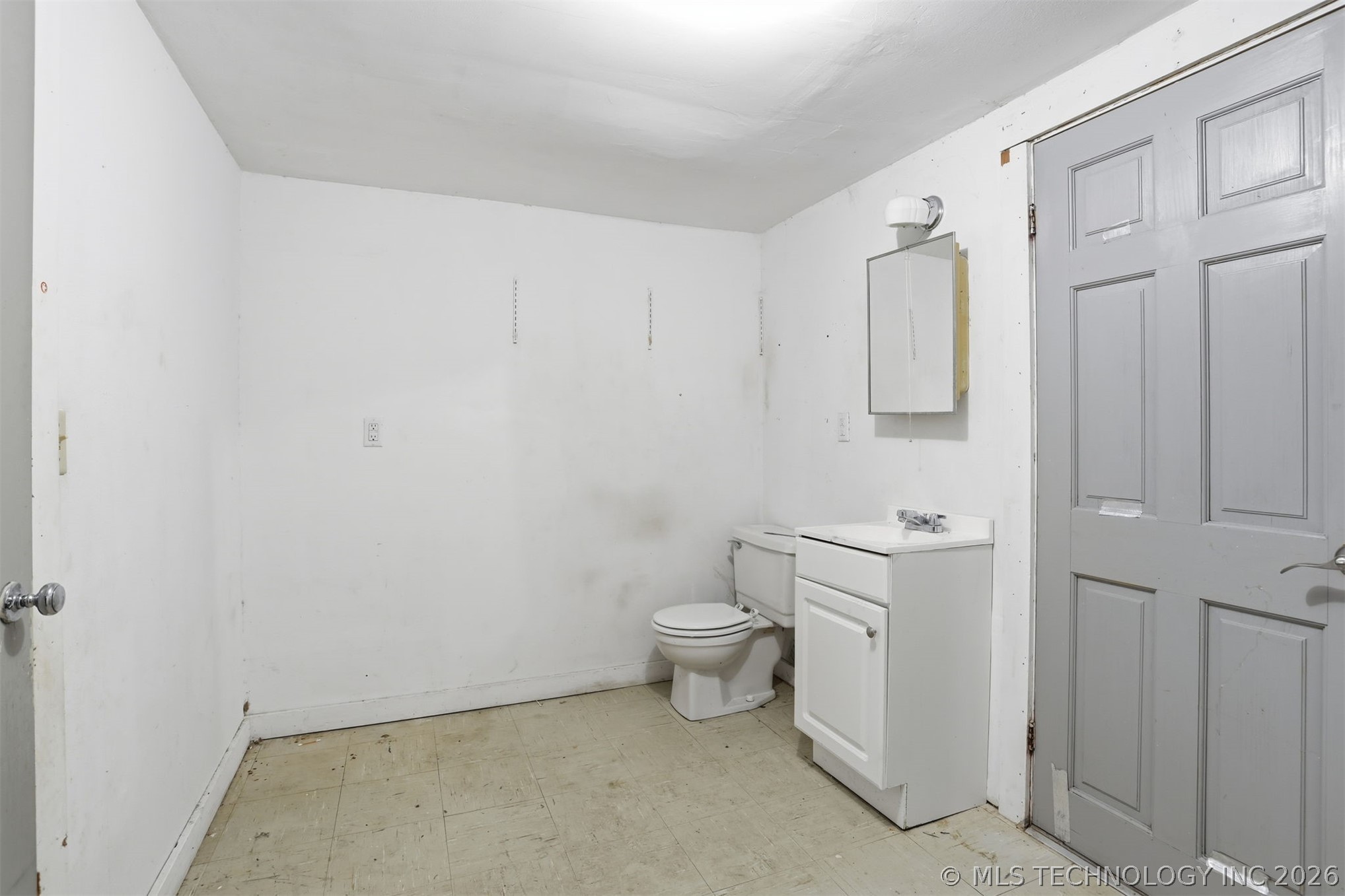 103 W 20th Street Tishomingo OK 73460
