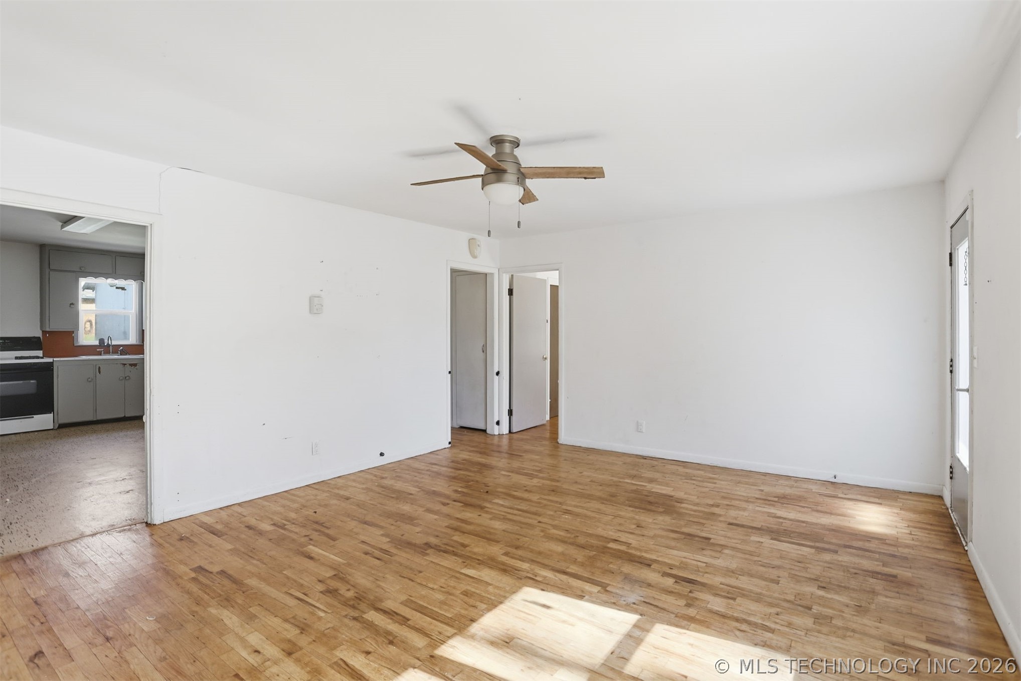 103 W 20th Street Tishomingo OK 73460