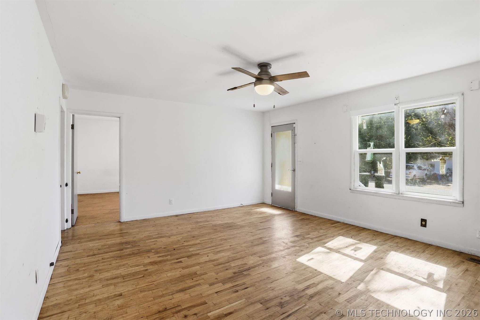 103 W 20th Street Tishomingo OK 73460