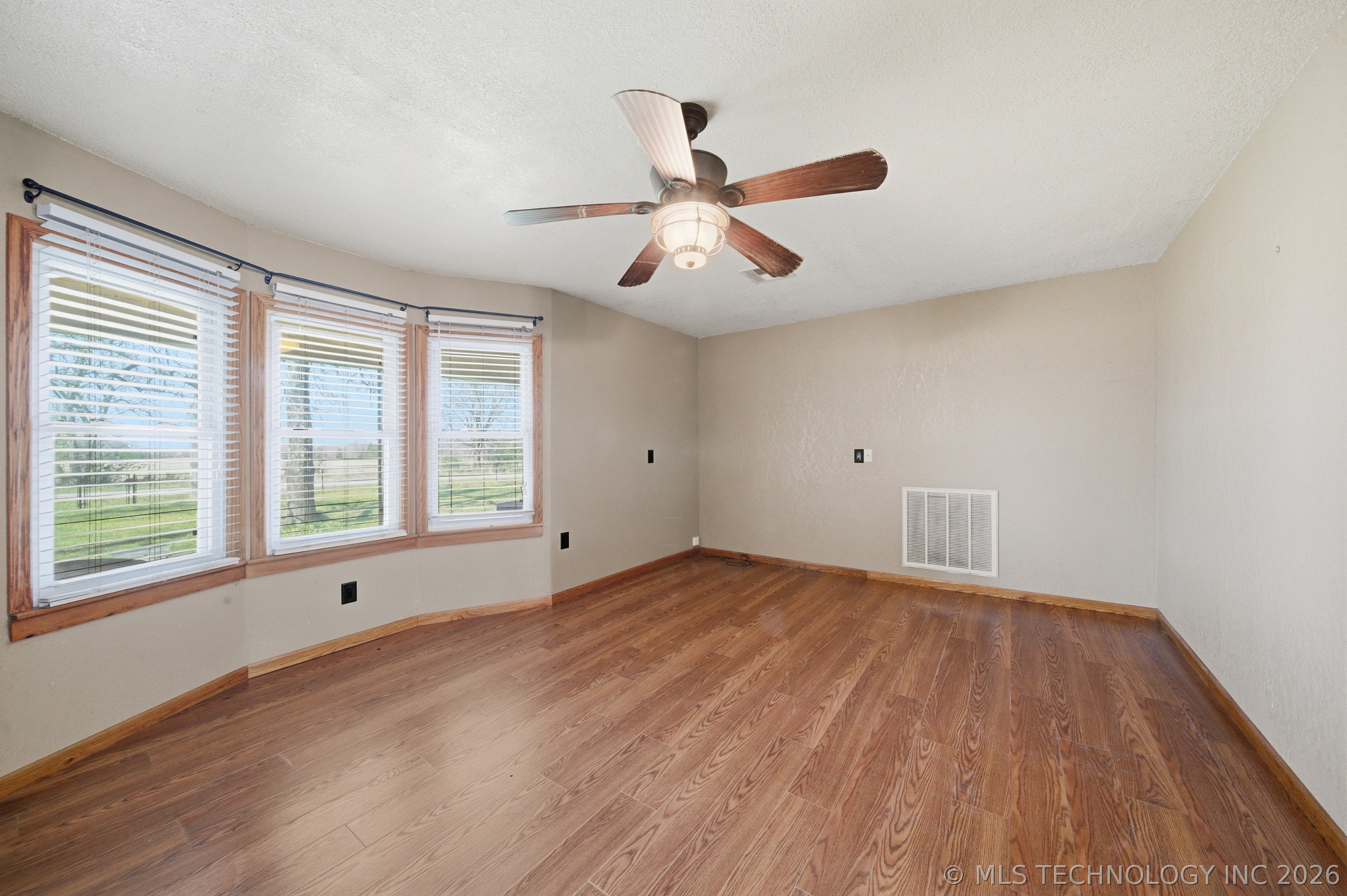 6847 W 390 Road Adair OK 74330