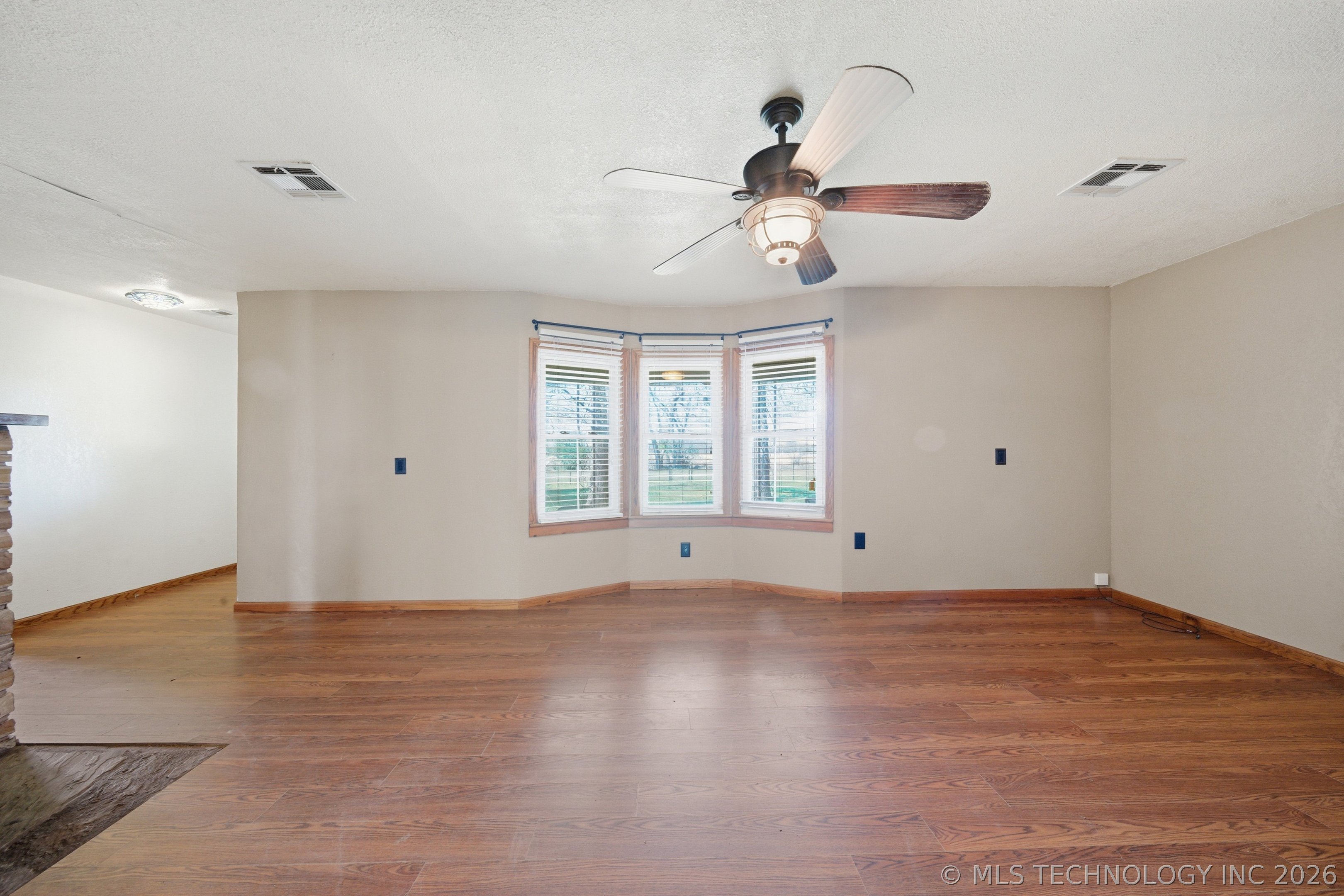 6847 W 390 Road Adair OK 74330