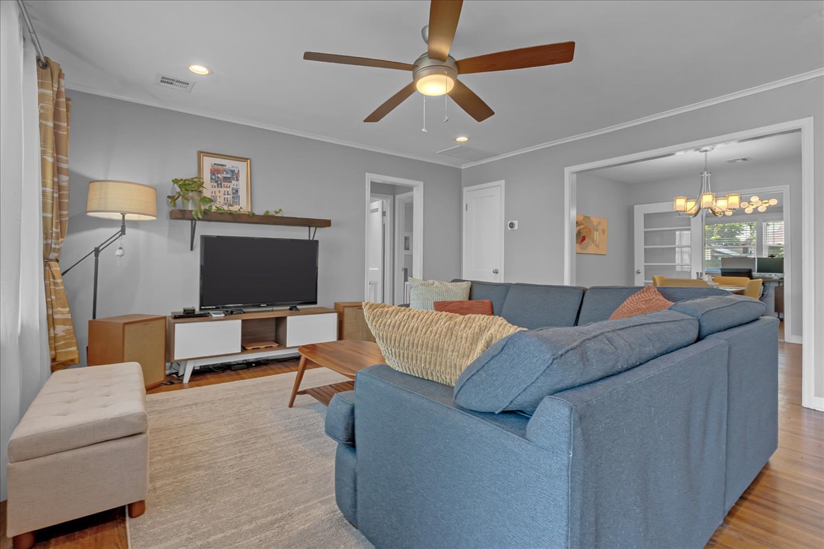 1146 E 49th Street Tulsa OK 74105