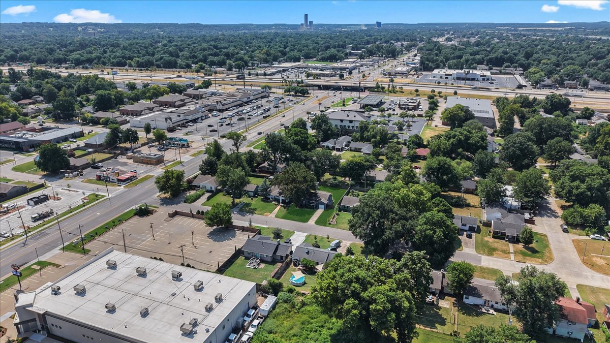 1146 E 49th Street Tulsa OK 74105