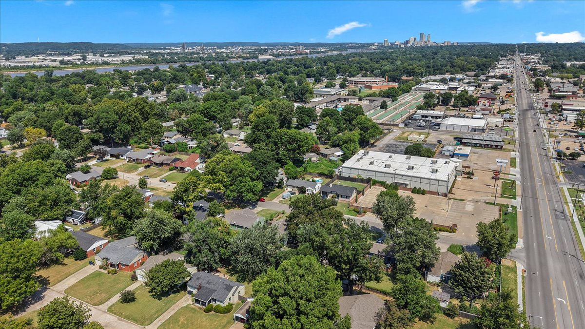 1146 E 49th Street Tulsa OK 74105