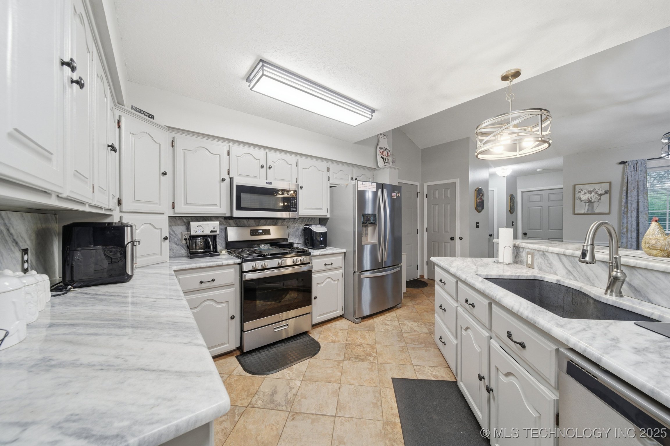 1101 N Navajo Chouteau OK 74337