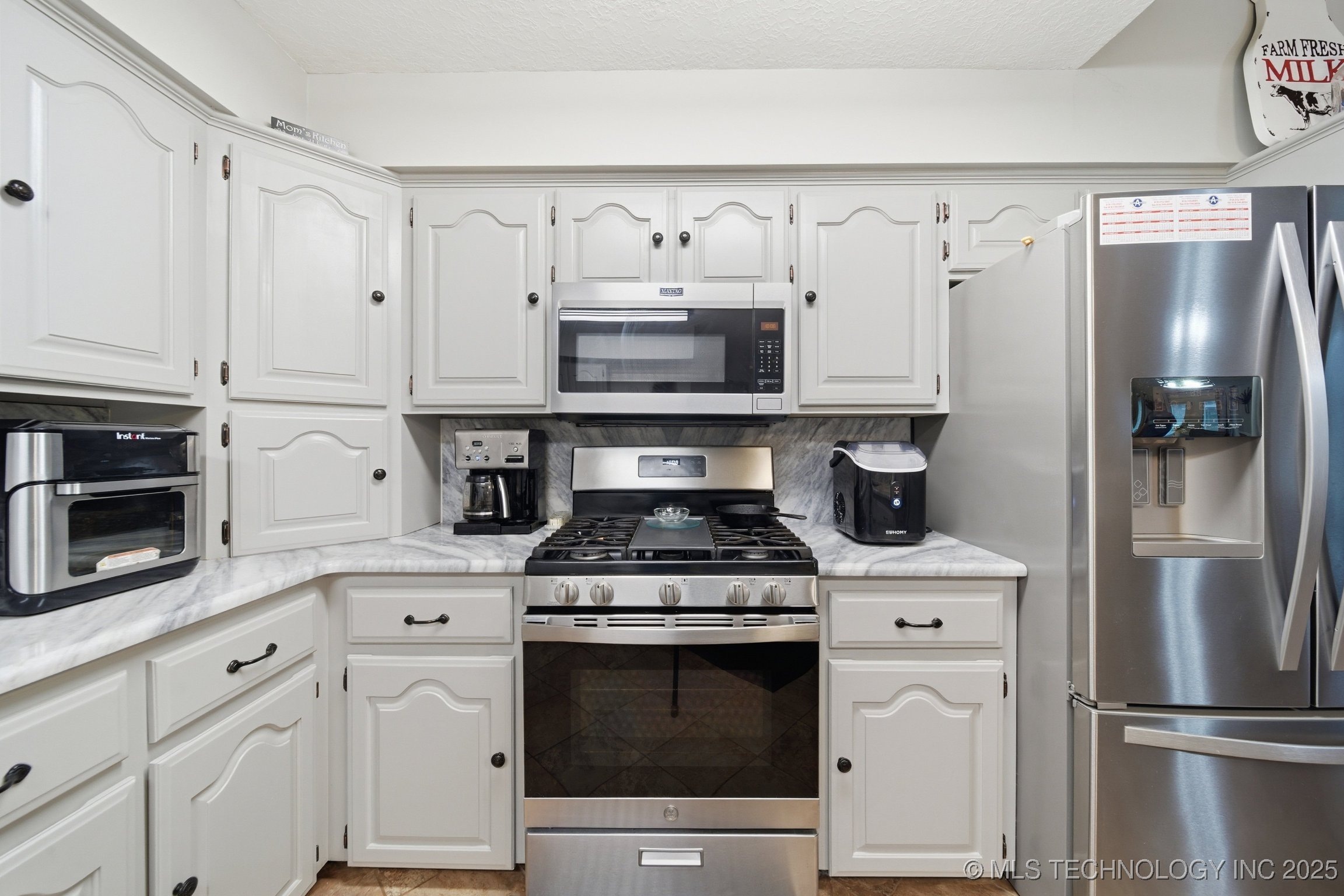 1101 N Navajo Chouteau OK 74337