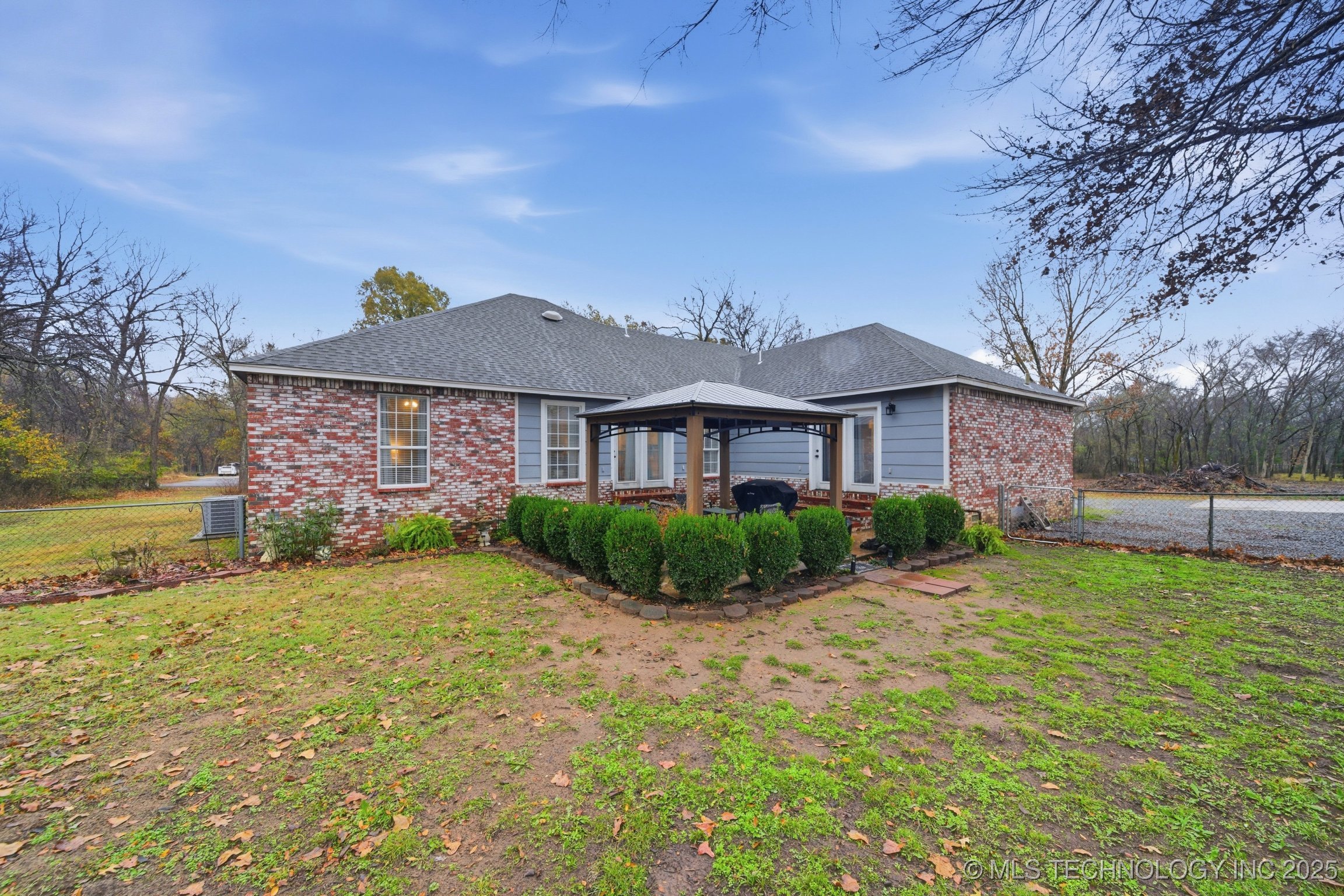 1101 N Navajo Chouteau OK 74337