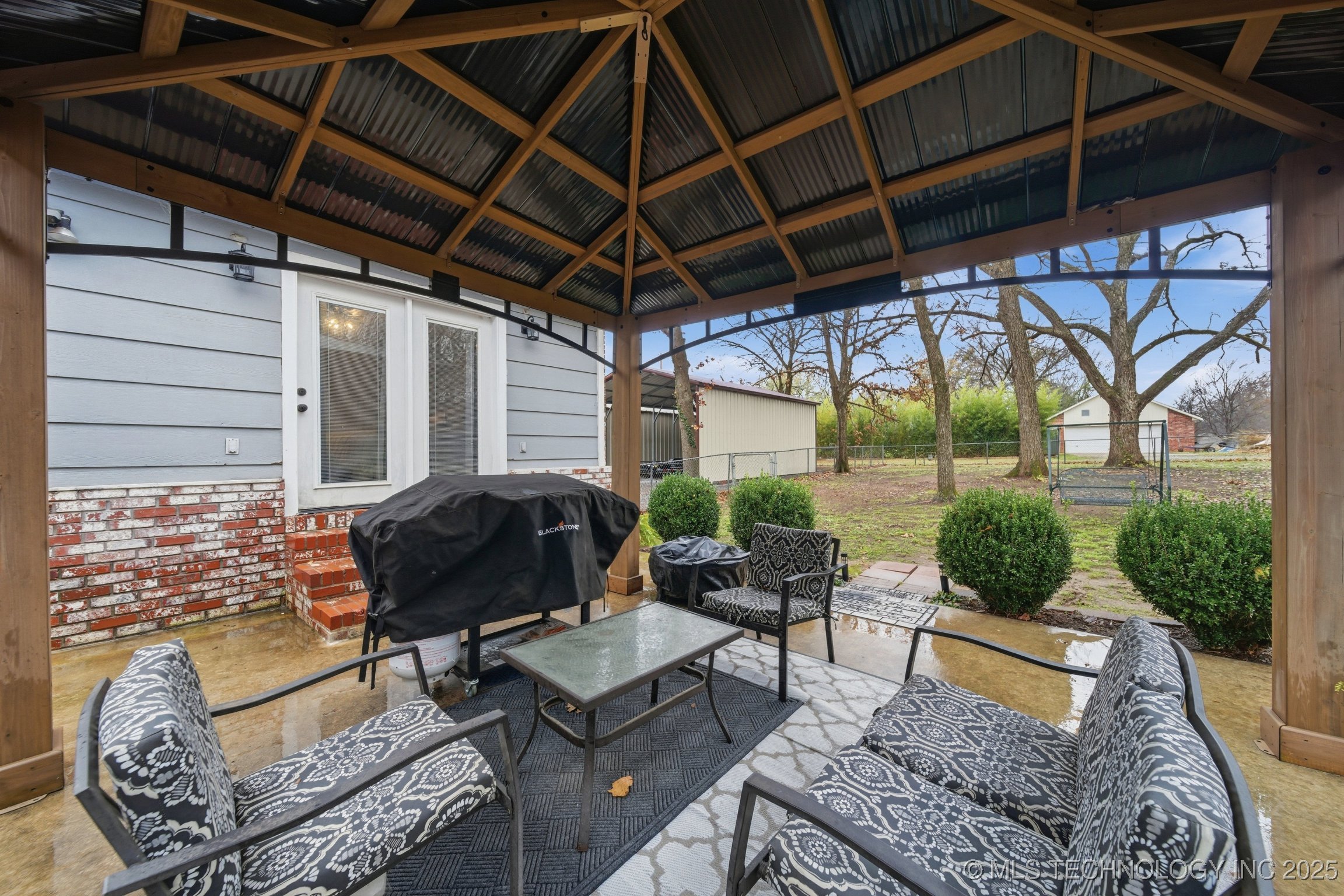 1101 N Navajo Chouteau OK 74337