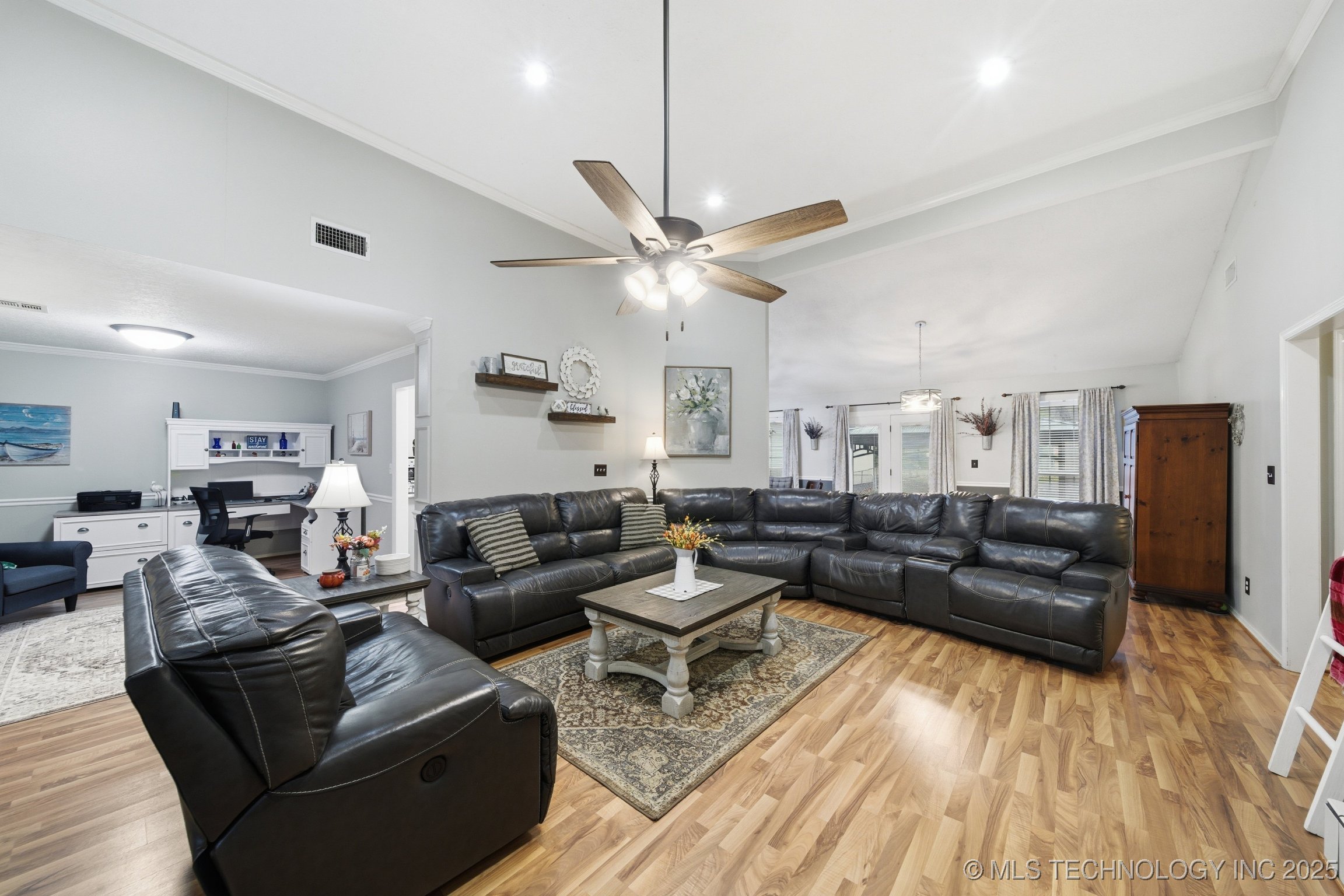 1101 N Navajo Chouteau OK 74337