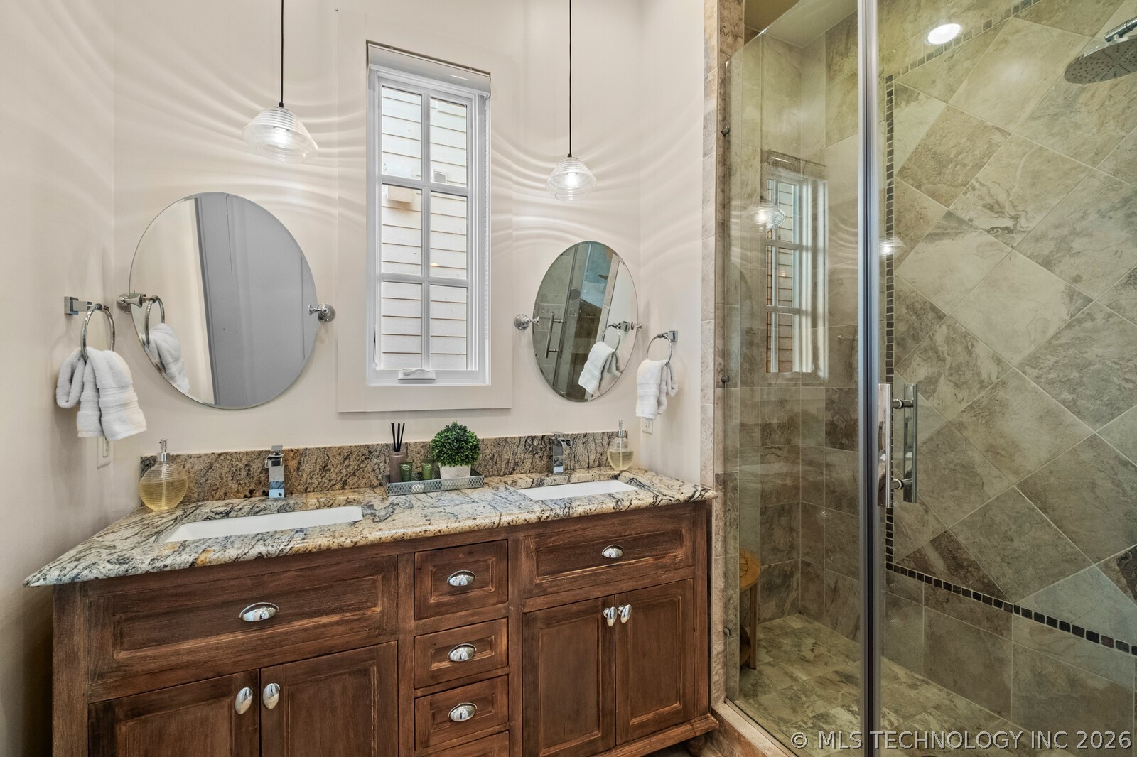 37119 S Cliff Crest Drive Vinita OK 74301