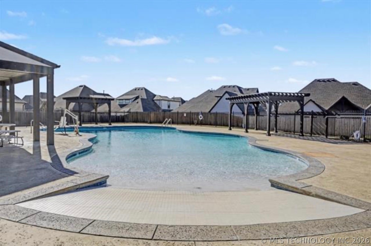 8723 S Quanah Avenue W Tulsa OK 74132