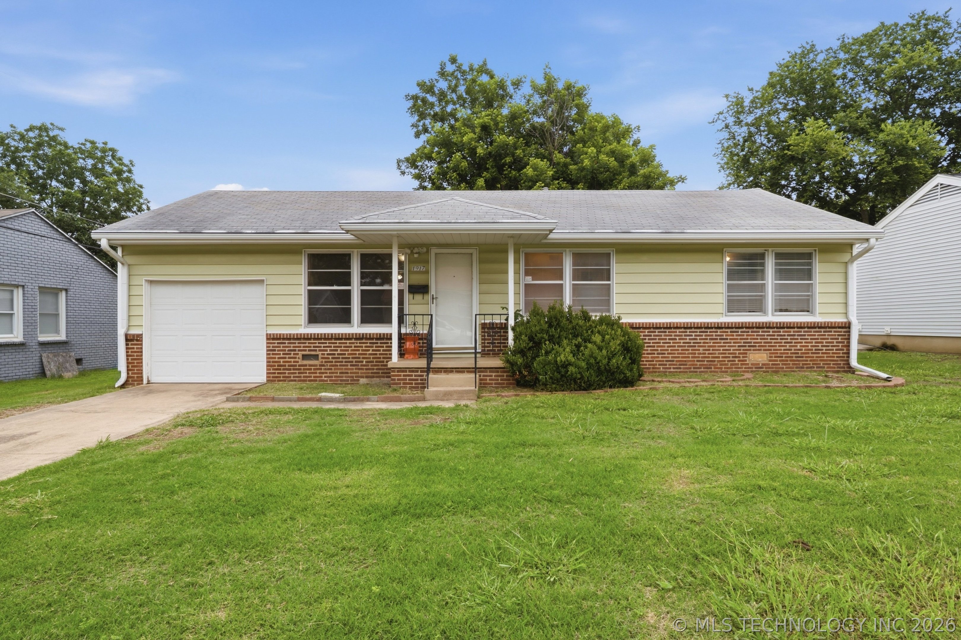 1917 S Scott Street Sapulpa OK 74066