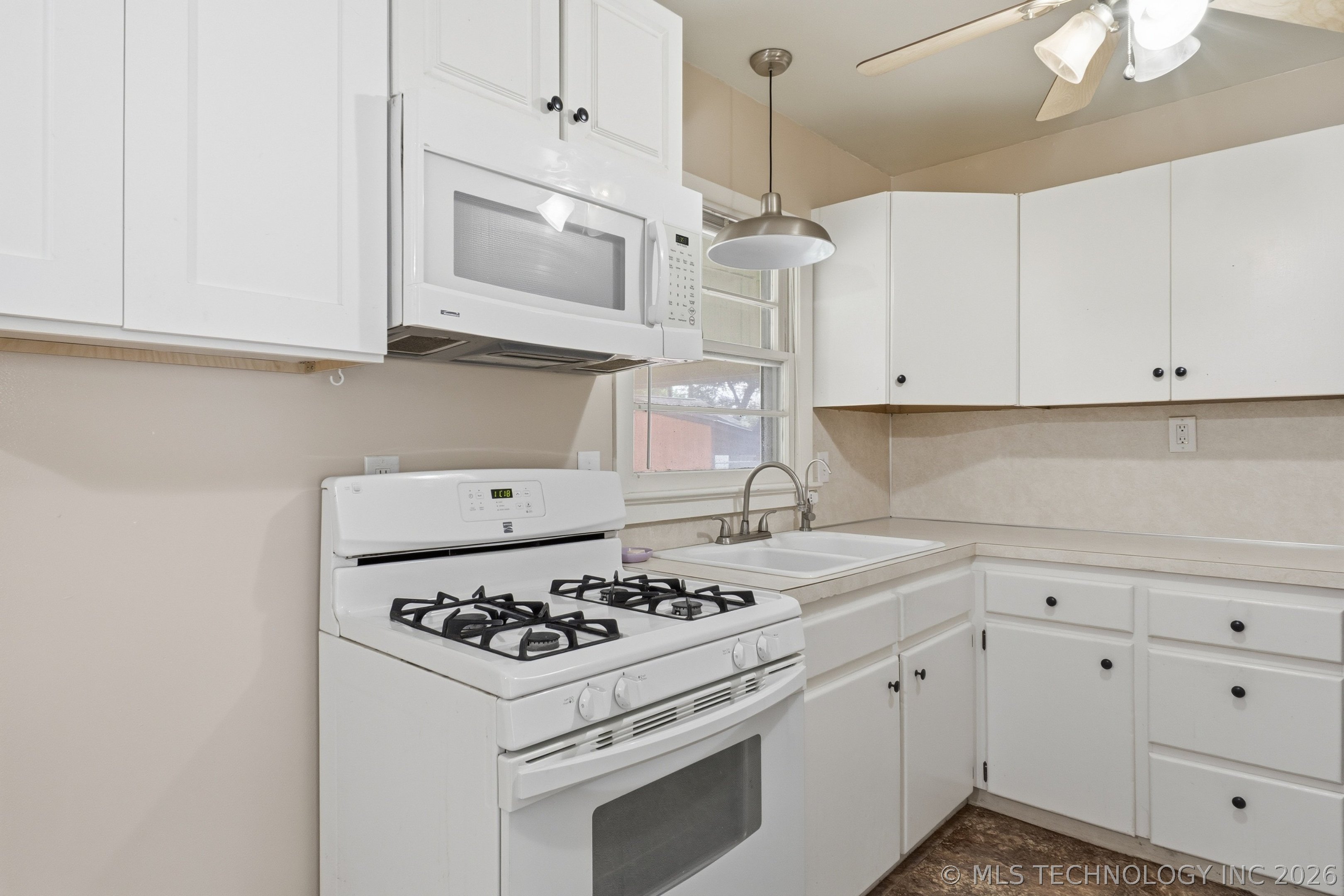 1917 S Scott Street Sapulpa OK 74066