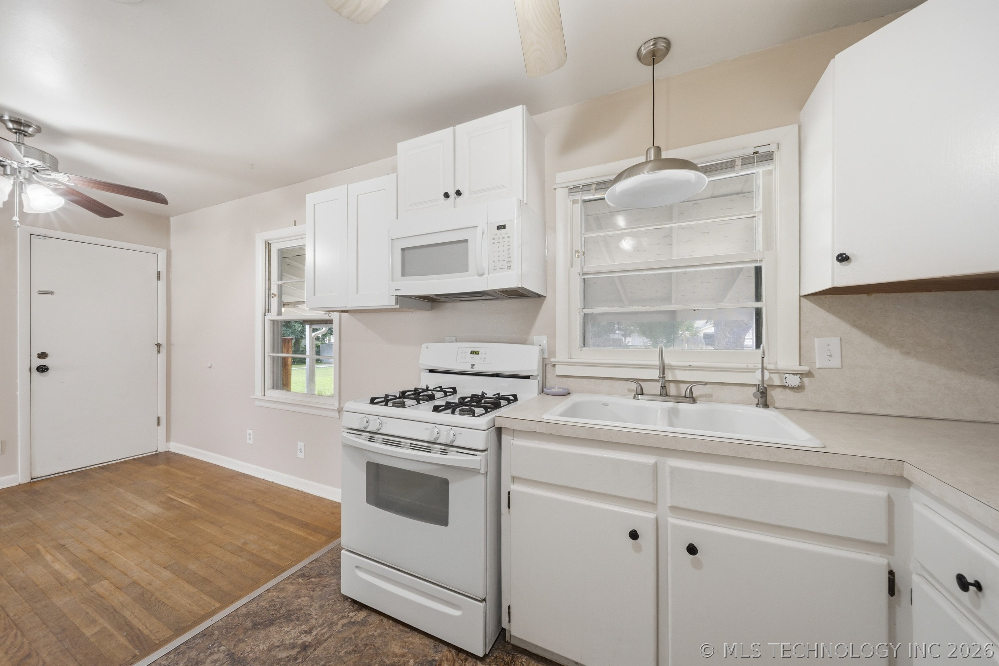 1917 S Scott Street Sapulpa OK 74066