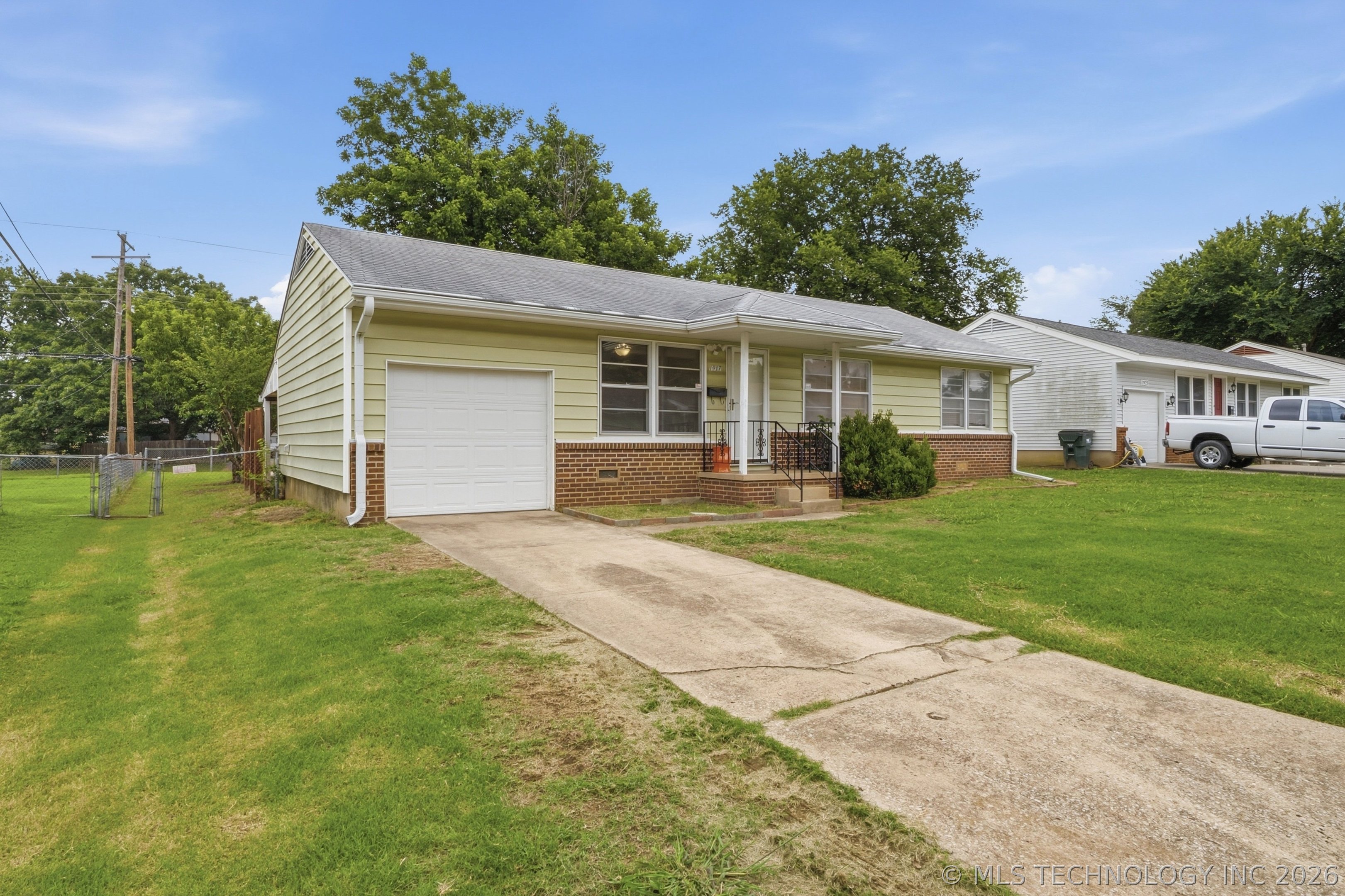 1917 S Scott Street Sapulpa OK 74066