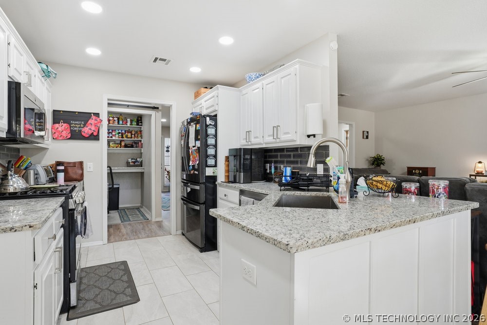 622 W Redwood Street Coweta OK 74429