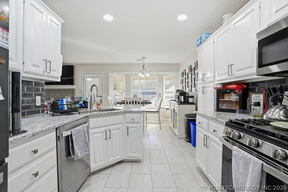 622 W Redwood Street Coweta OK 74429