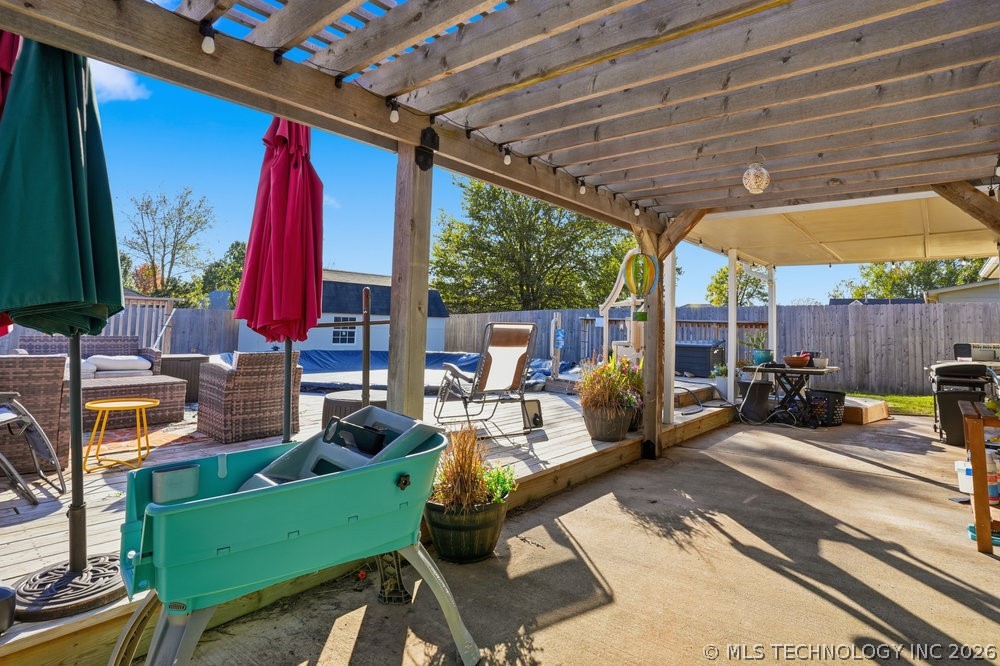 622 W Redwood Street Coweta OK 74429