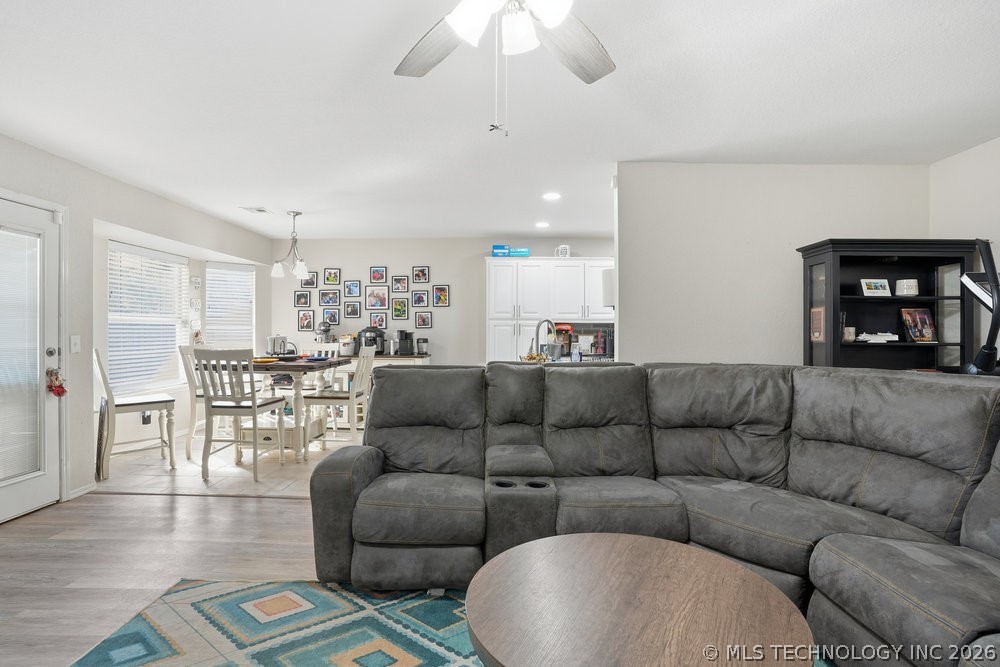 622 W Redwood Street Coweta OK 74429
