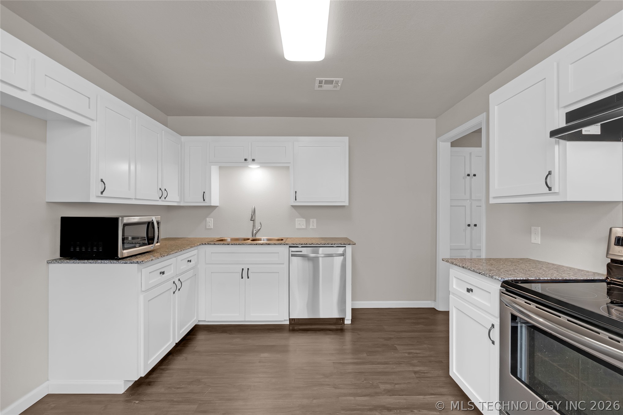 512 N Main Street Sand Springs OK 74063