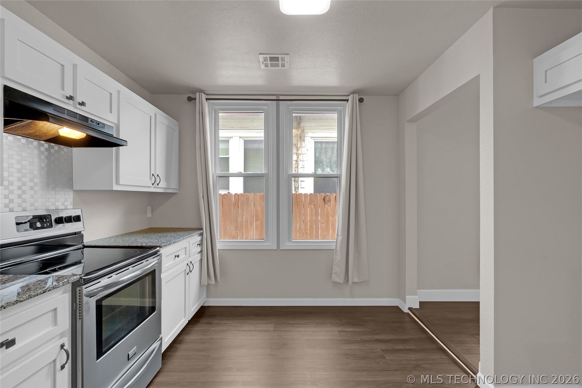 512 N Main Street Sand Springs OK 74063