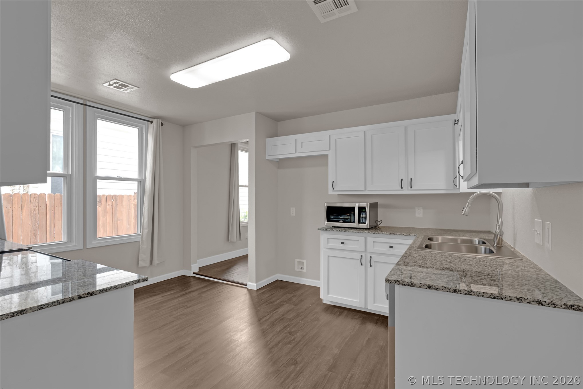 512 N Main Street Sand Springs OK 74063