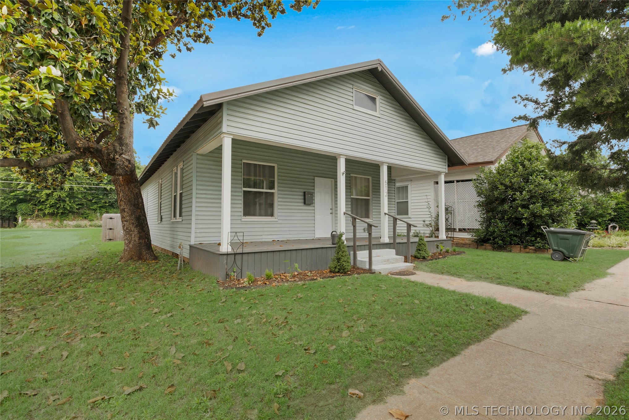 512 N Main Street Sand Springs OK 74063