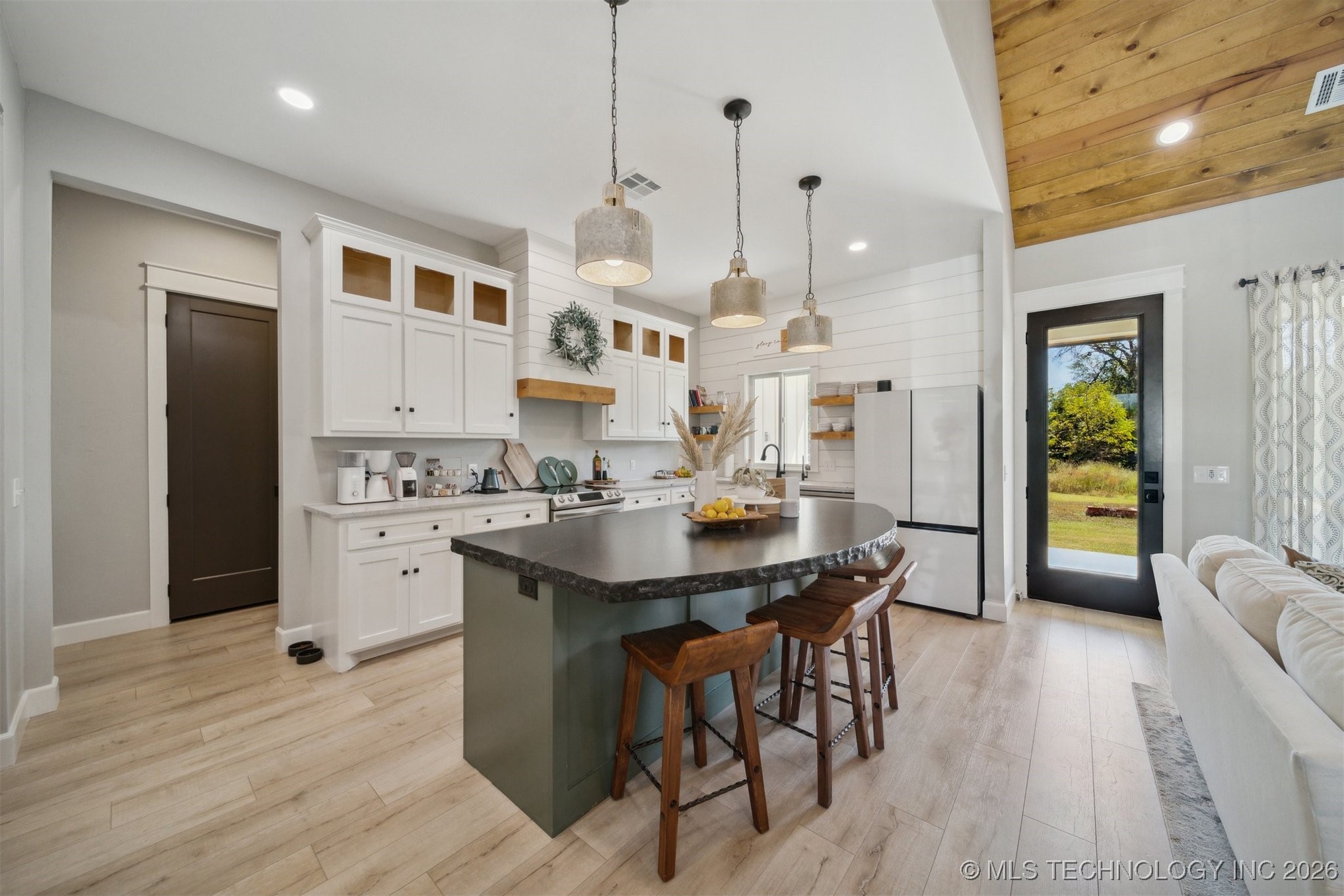 3111 S Rosebud Lane Cushing OK 74023