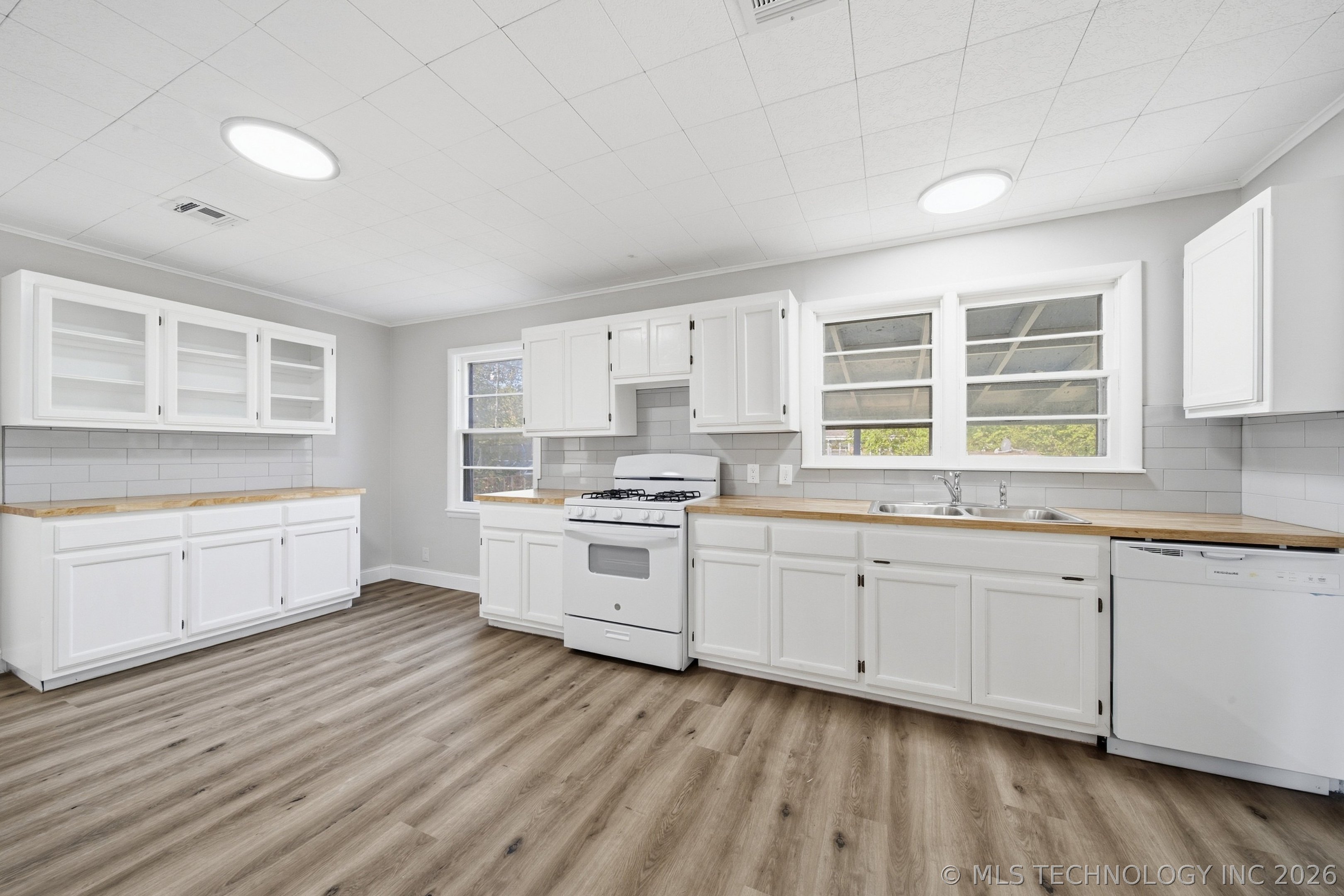 906 N Birch Street Owasso OK 74055