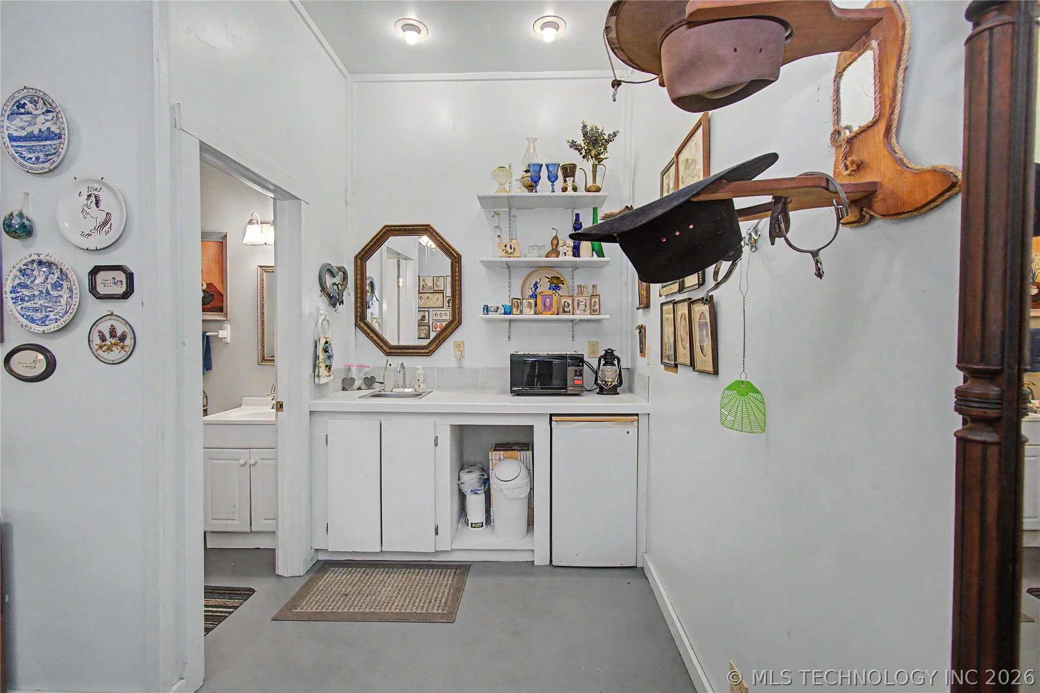 30266 S Hickory Lane Cookson OK 74427