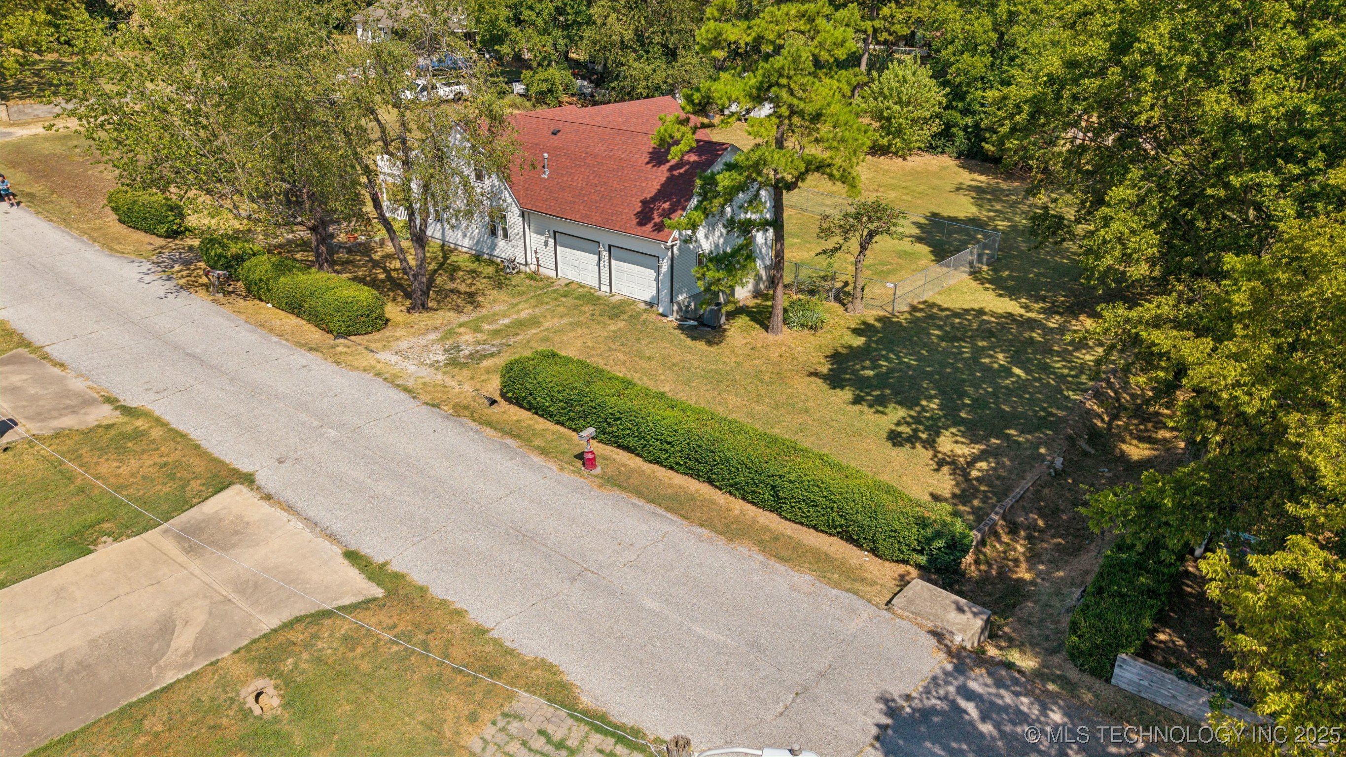 509 W 5th Street Grove OK 74344