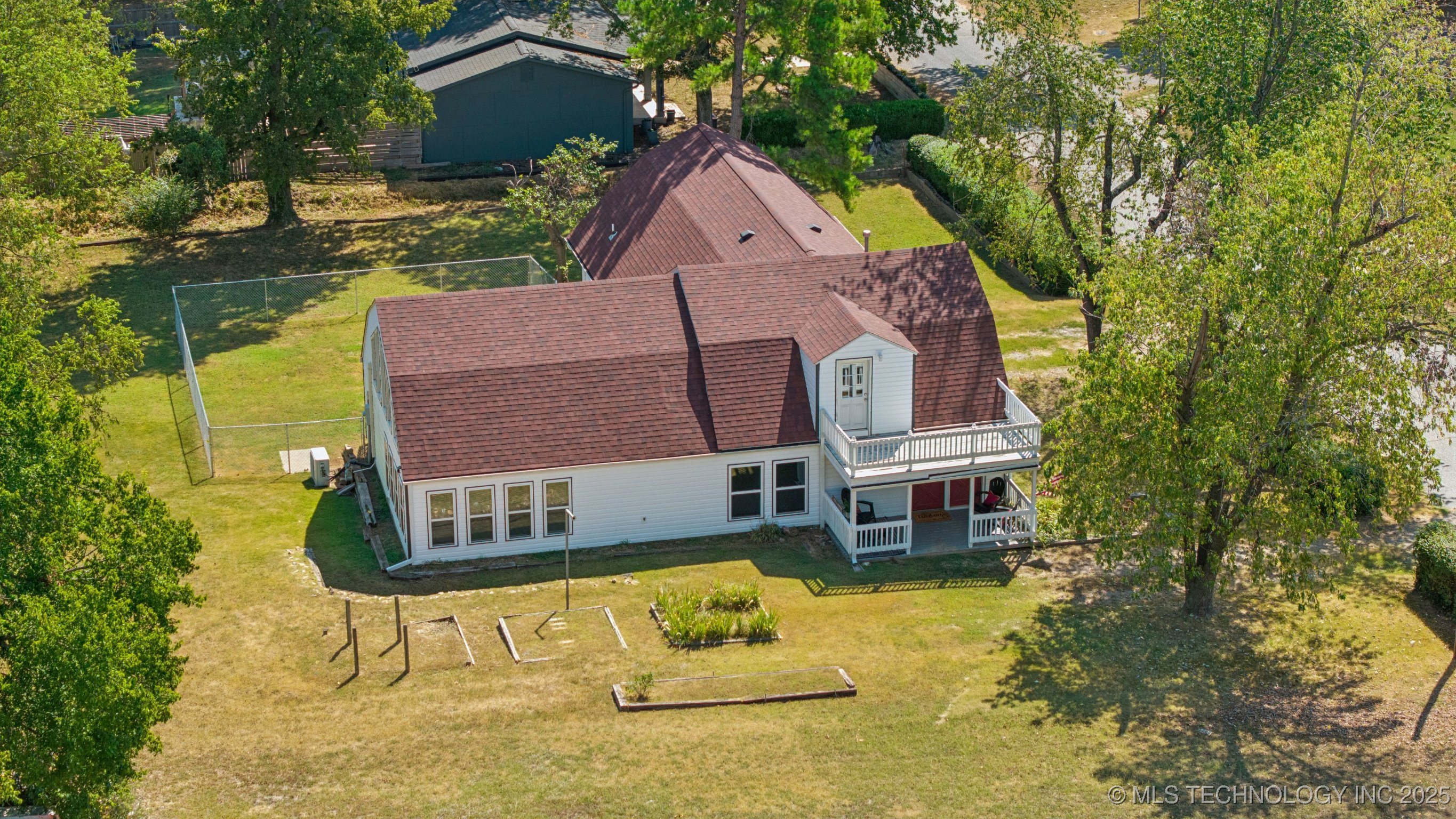 509 W 5th Street Grove OK 74344