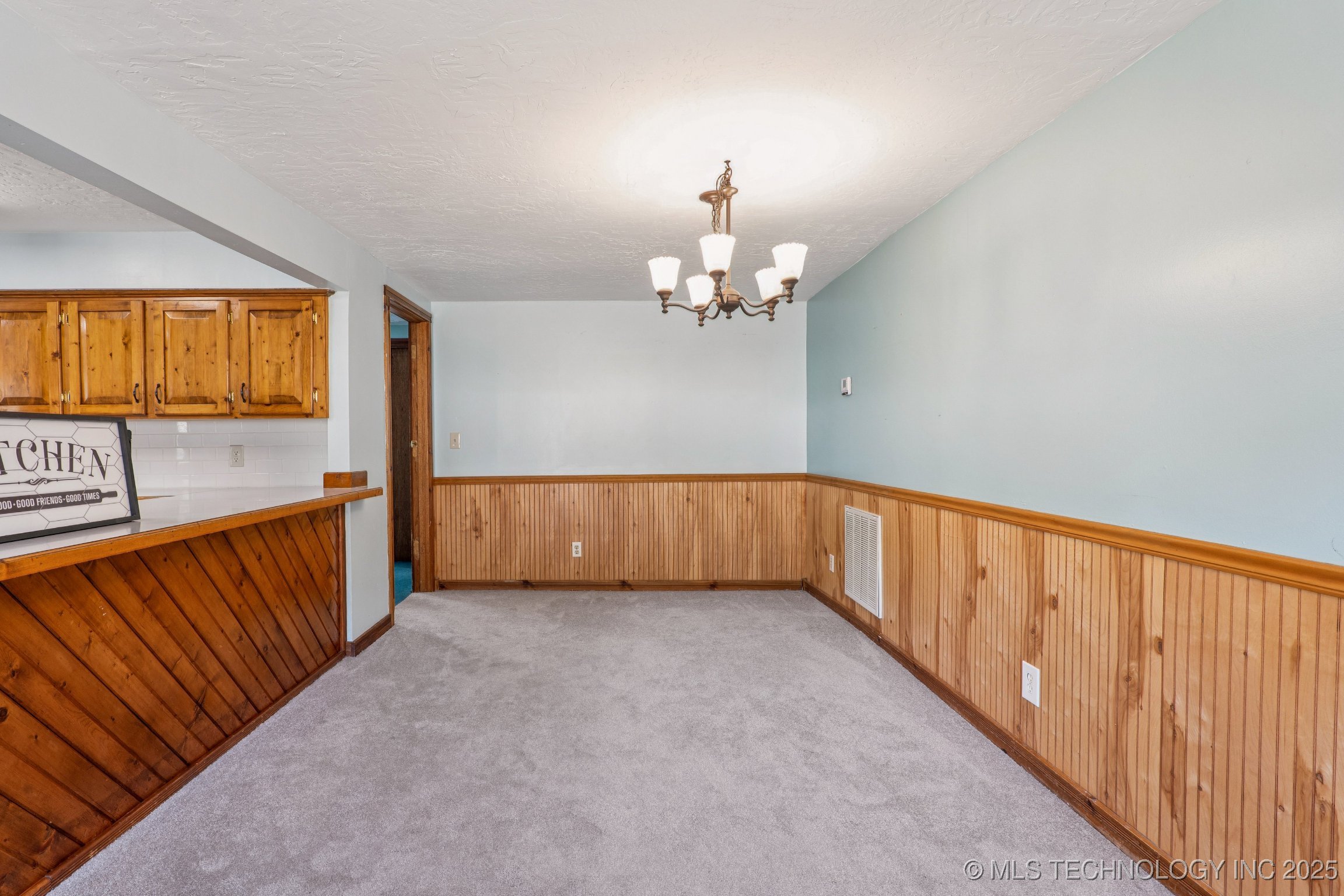 509 W 5th Street Grove OK 74344