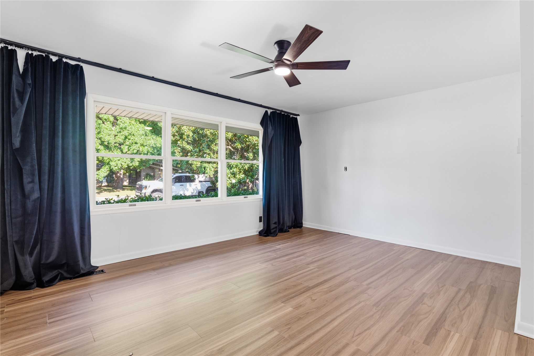 5430 S Zunis Avenue Tulsa OK 74105