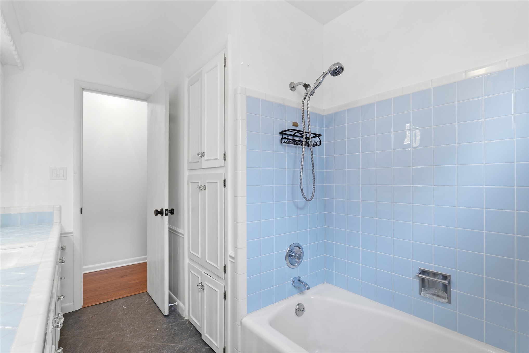 5430 S Zunis Avenue Tulsa OK 74105