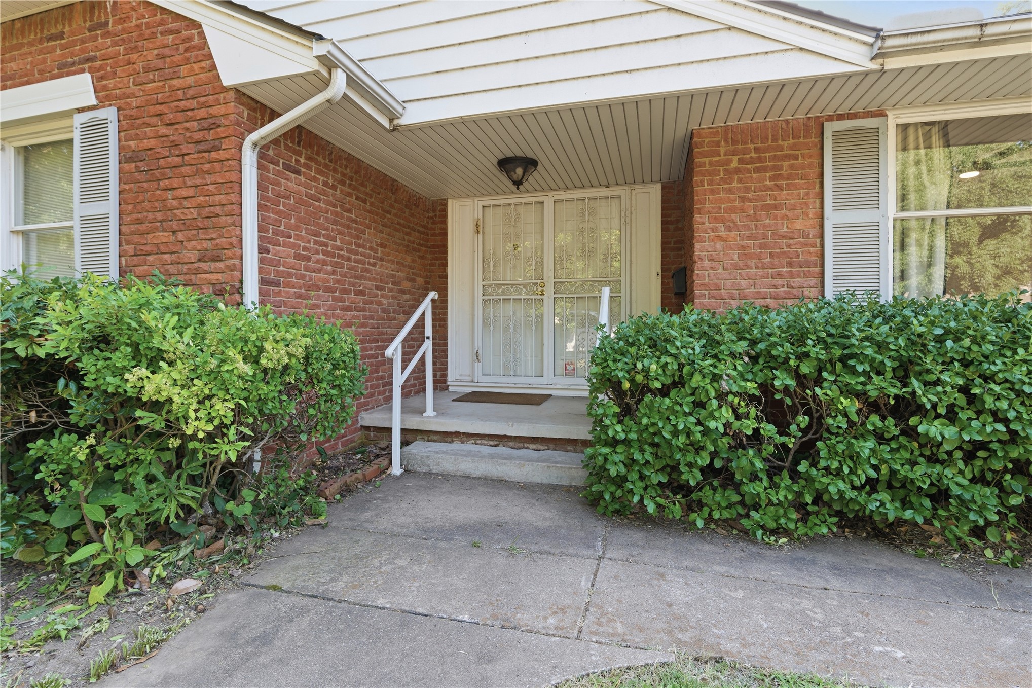 5430 S Zunis Avenue Tulsa OK 74105