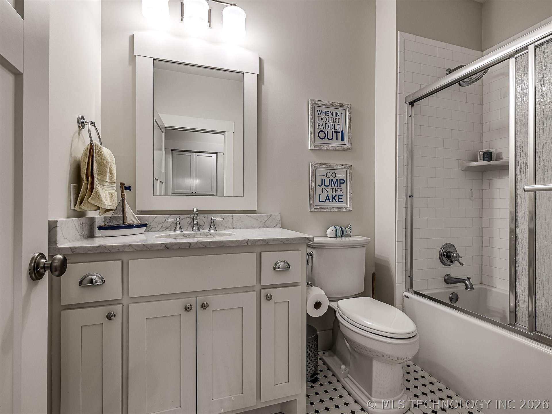 39 Center Lane Carlton Landing OK 74432