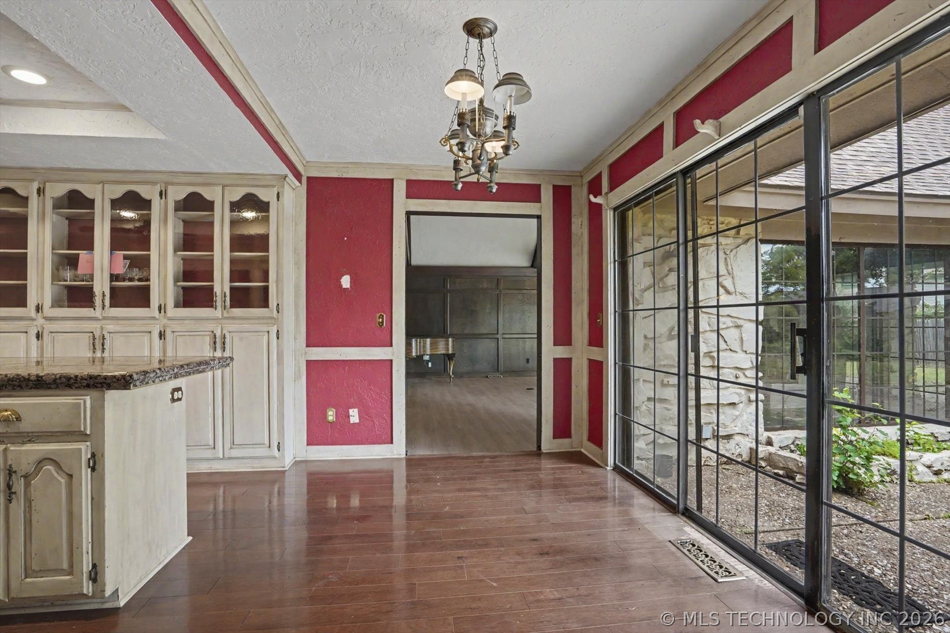 105 Mockingbird Lane Skiatook OK 74070