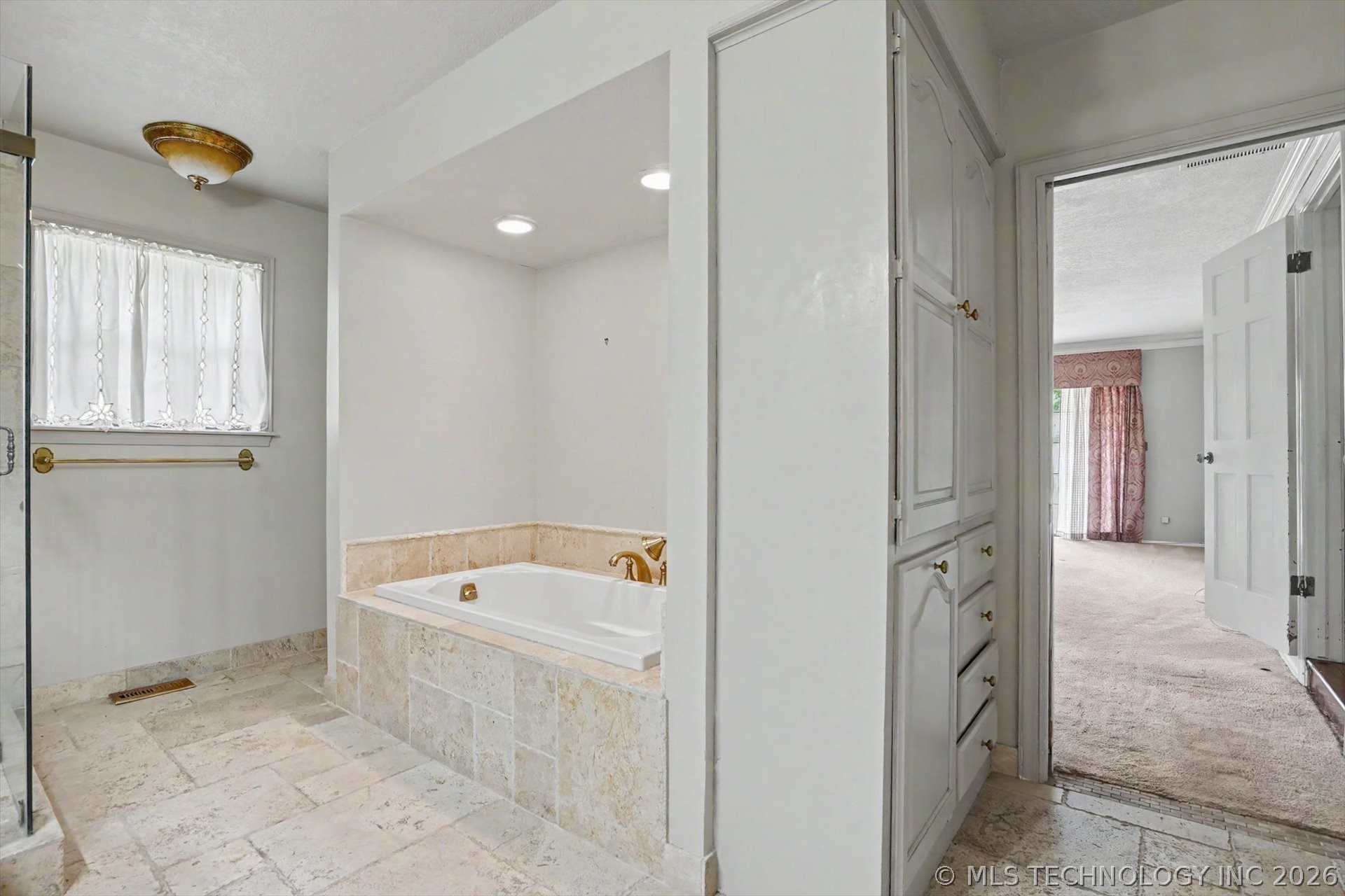 105 Mockingbird Lane Skiatook OK 74070