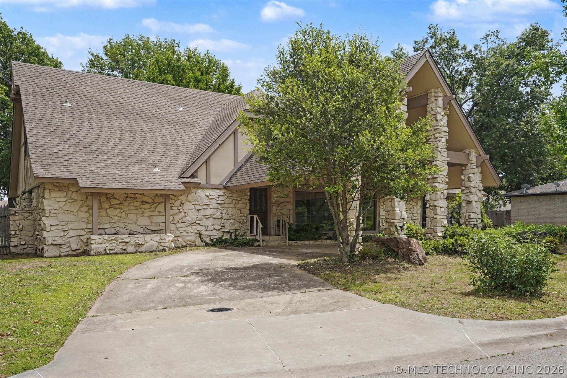 105 Mockingbird Lane Skiatook OK 74070