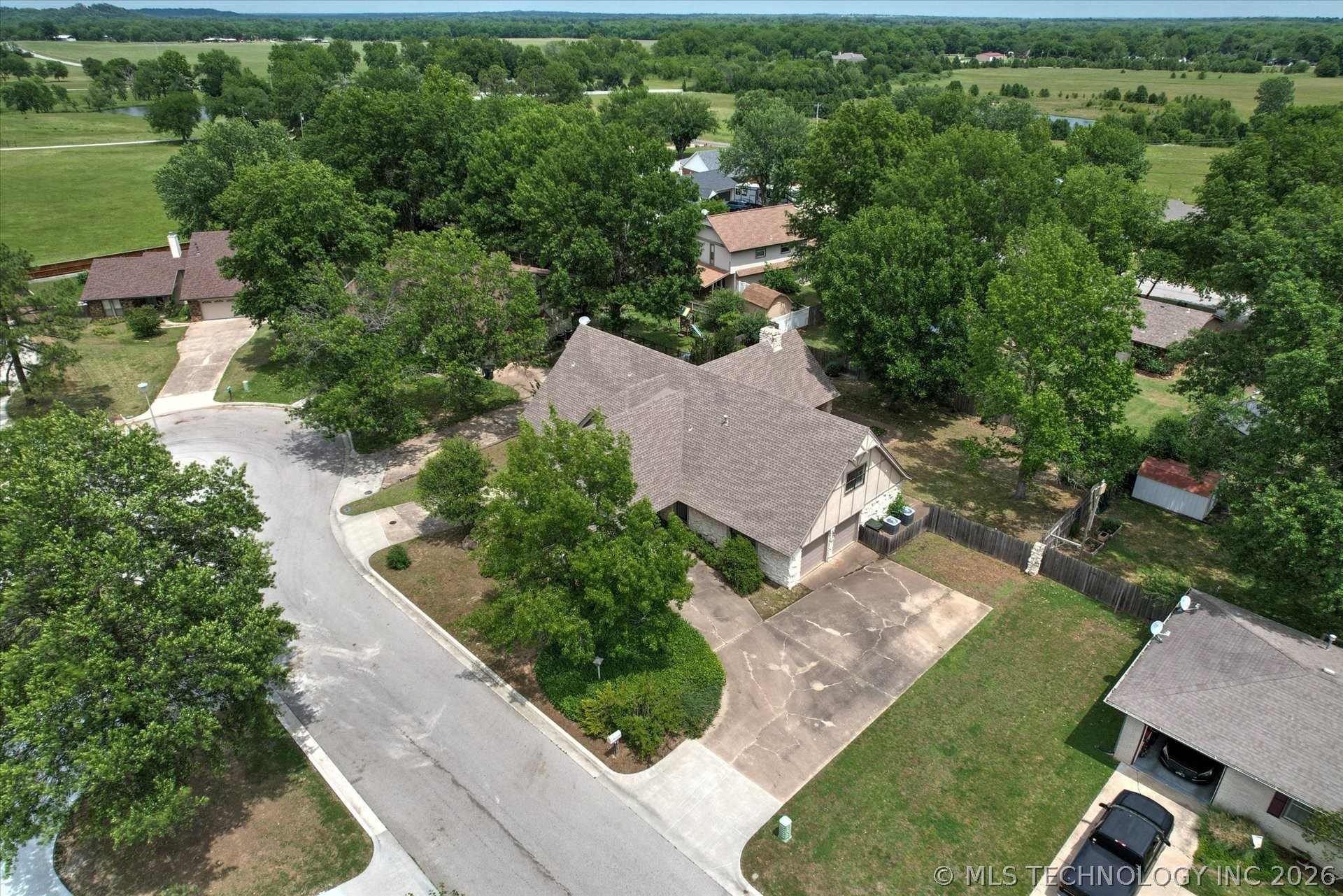 105 Mockingbird Lane Skiatook OK 74070