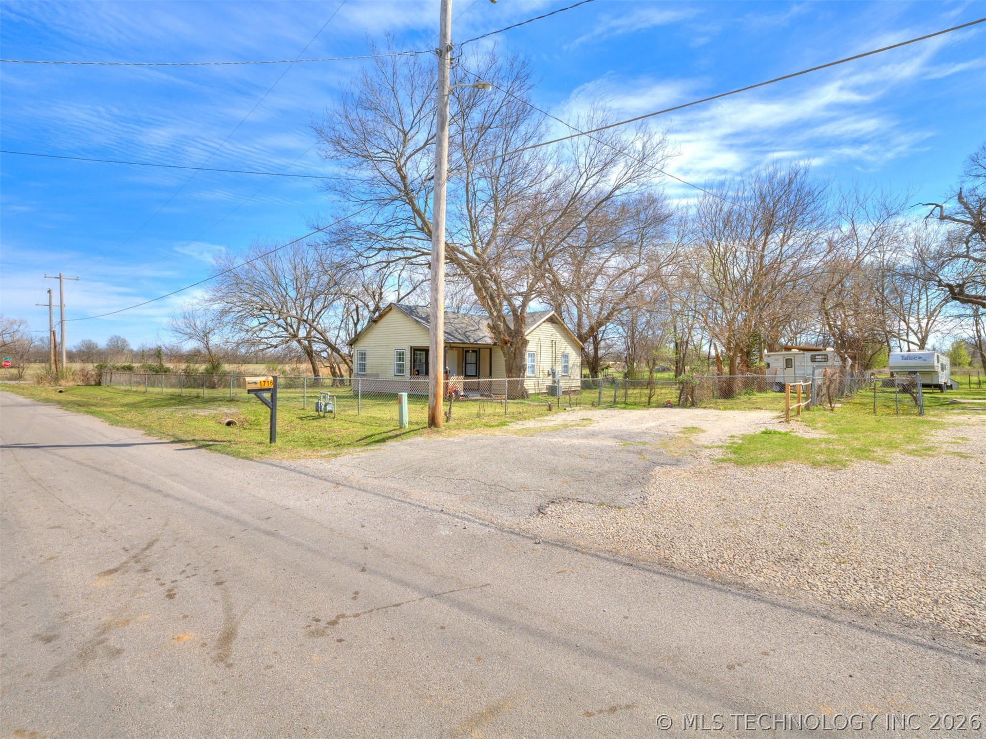 1712 E 71st Street N Tulsa OK 74130