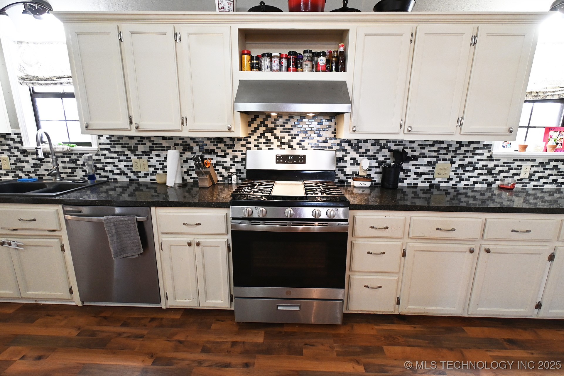 106219 S 4757 Road Muldrow OK 74948