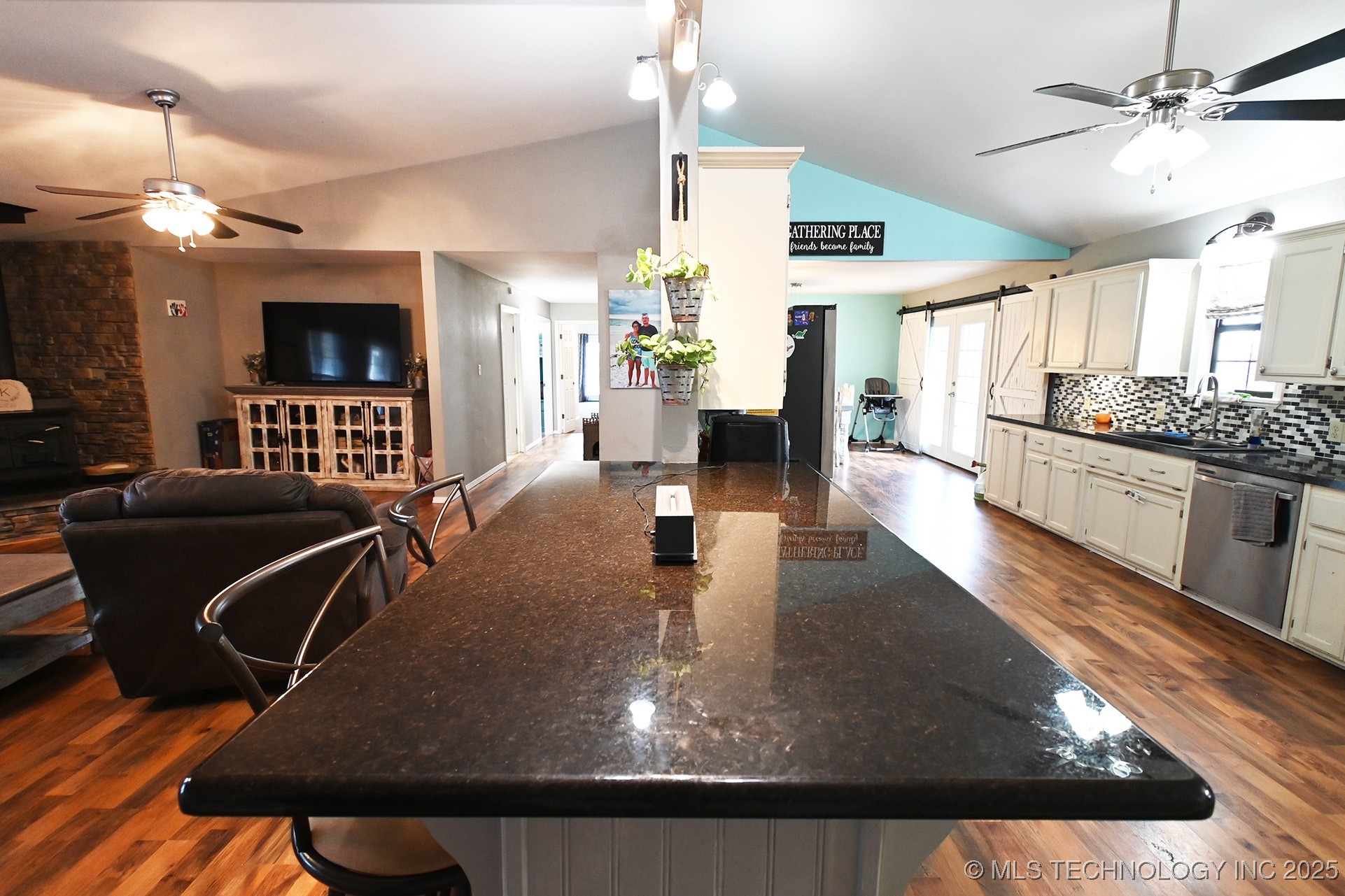 106219 S 4757 Road Muldrow OK 74948