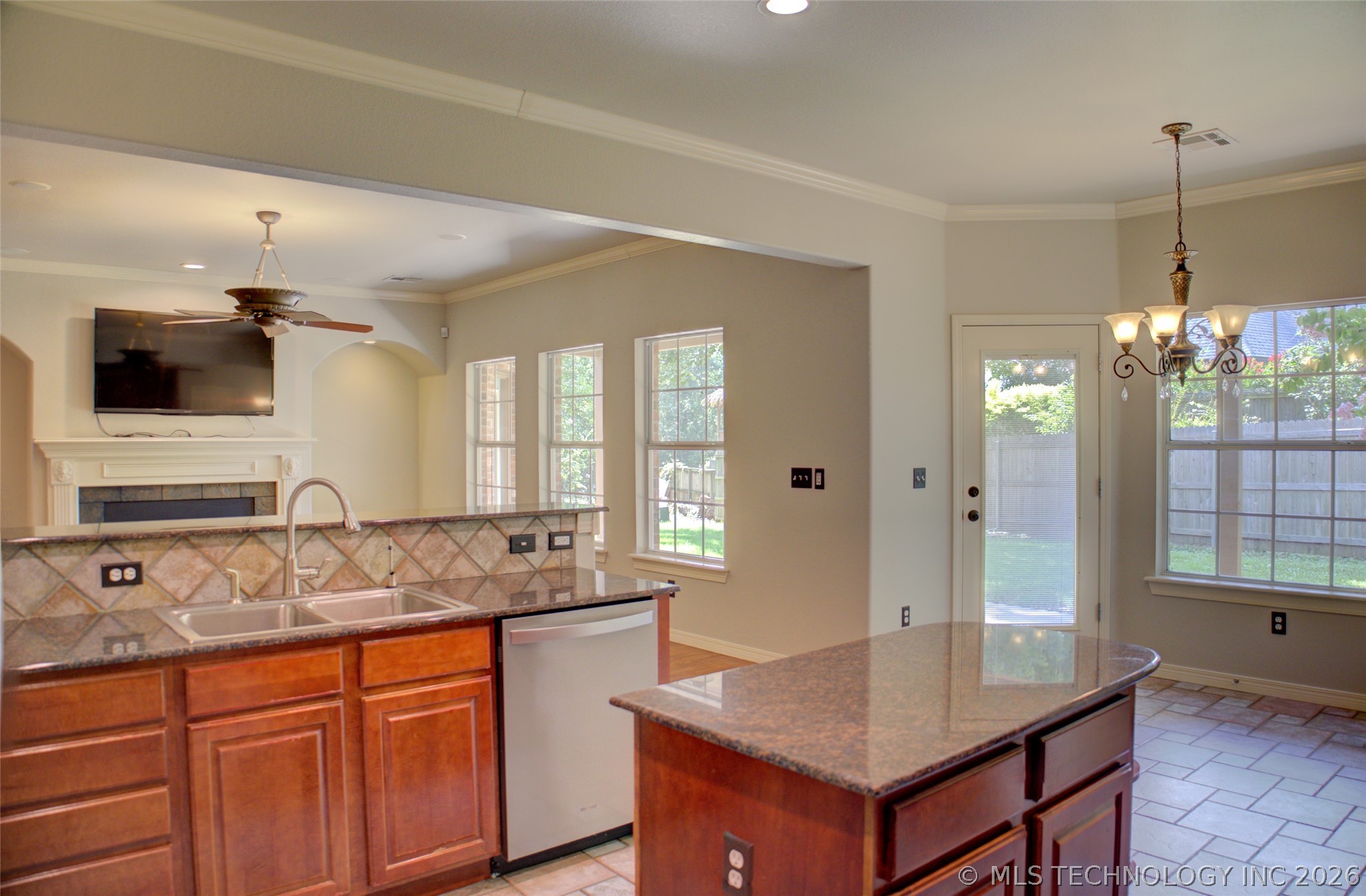 326 E 112th Street Jenks OK 74037