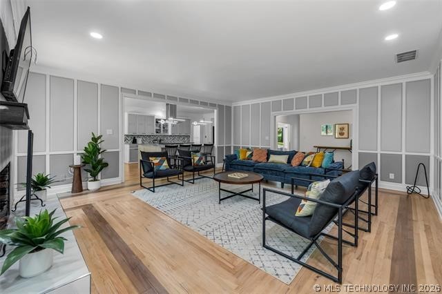3707 E 99th Place Tulsa OK 74137